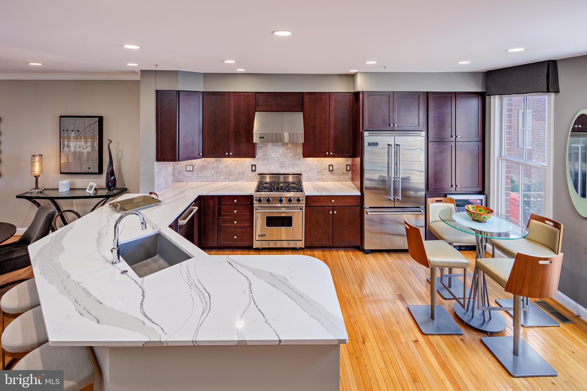 NORTH SHORE - Residential