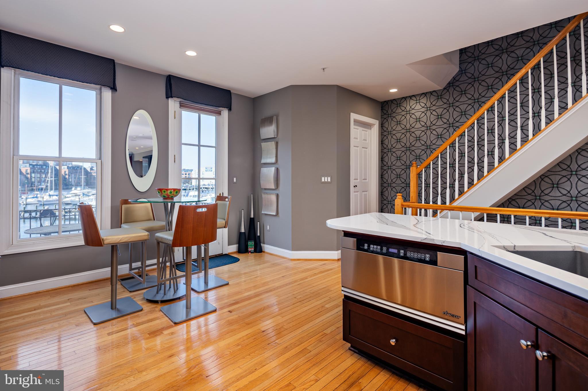 NORTH SHORE - Residential
