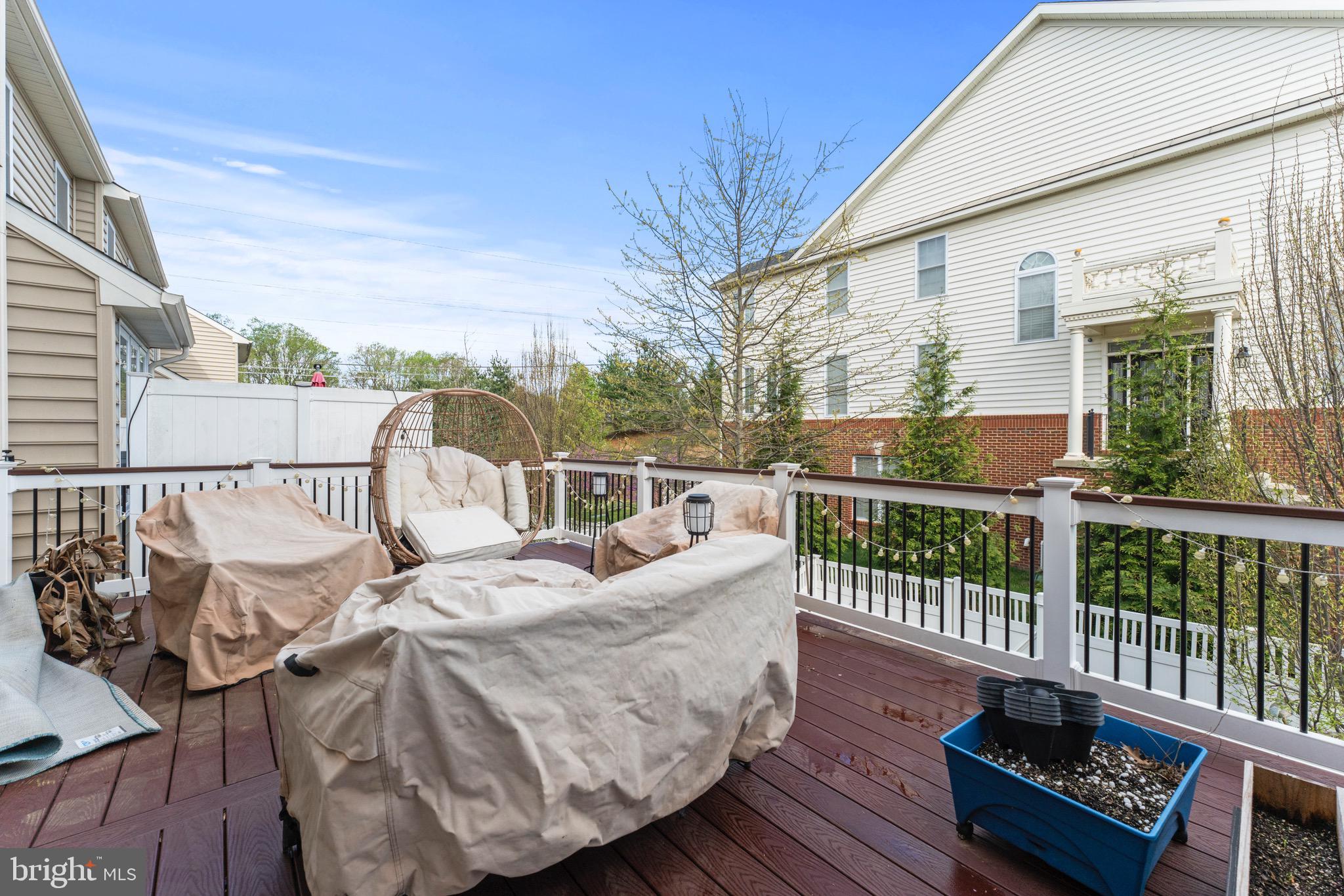 MARLBORO RIDGE MEADOWS - Residential