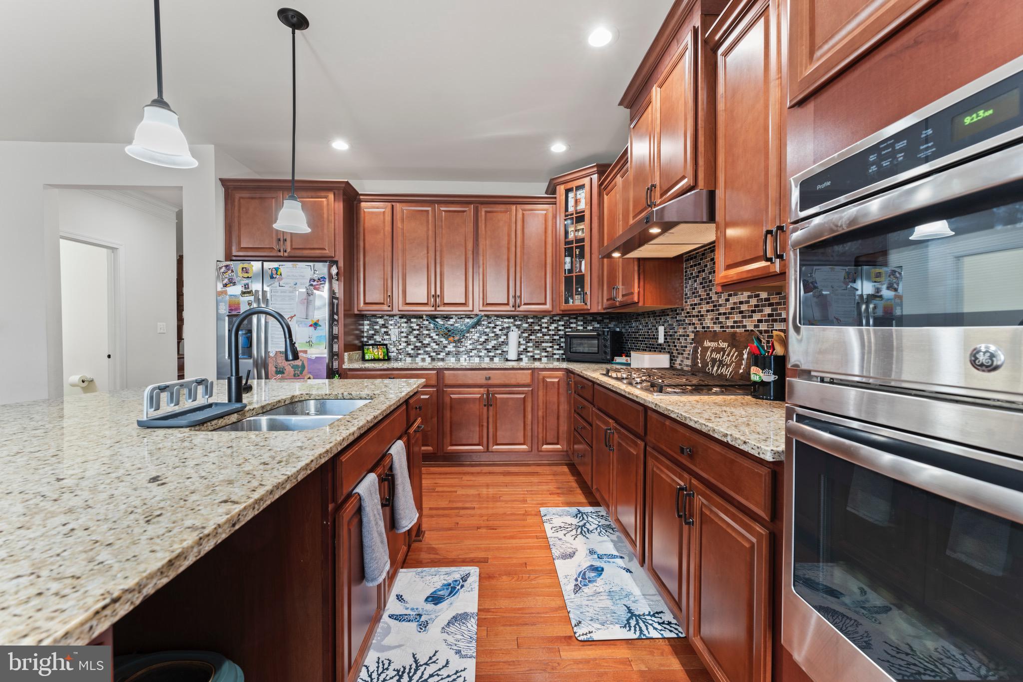 MARLBORO RIDGE MEADOWS - Residential