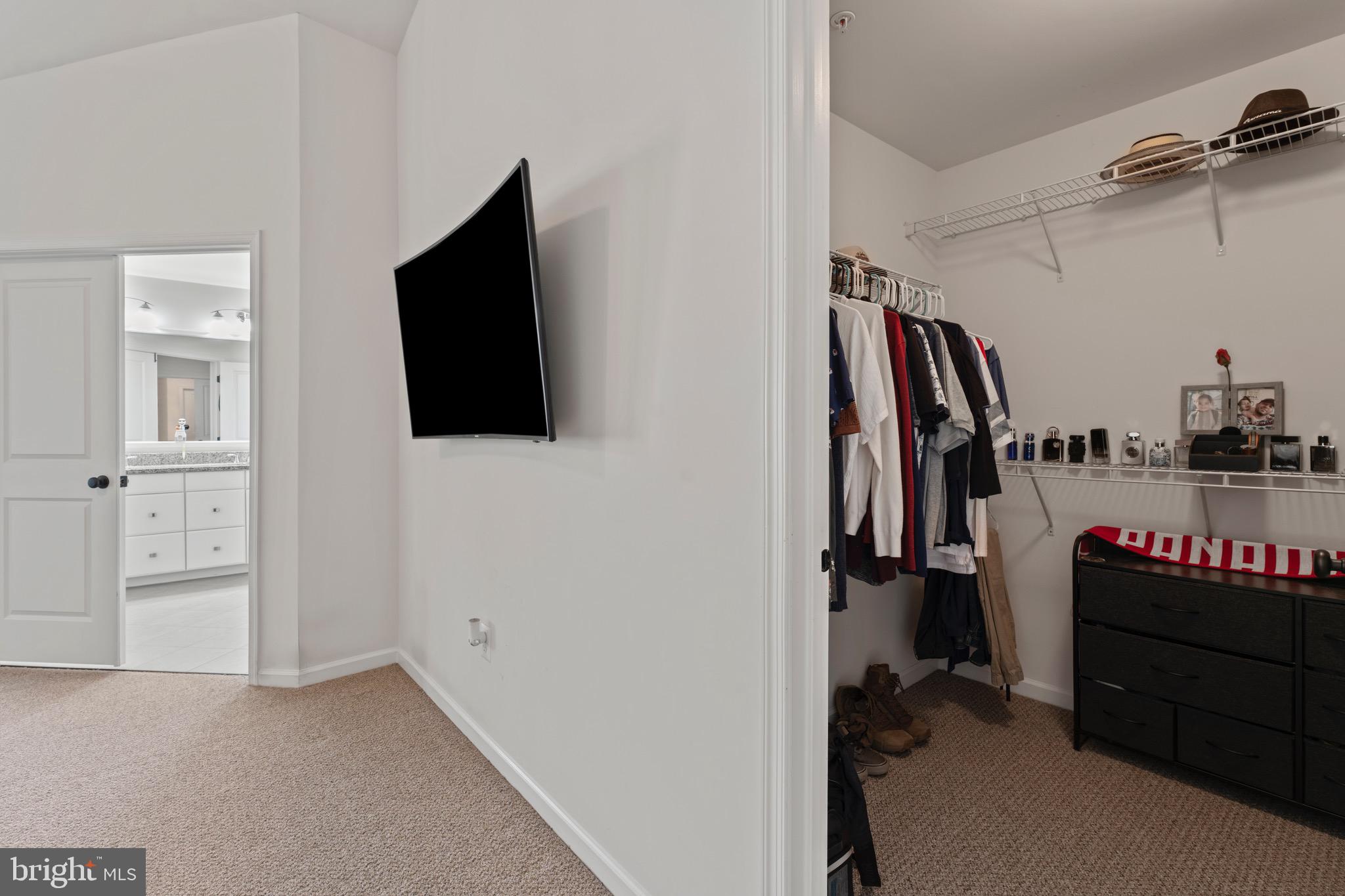 MARLBORO RIDGE MEADOWS - Residential