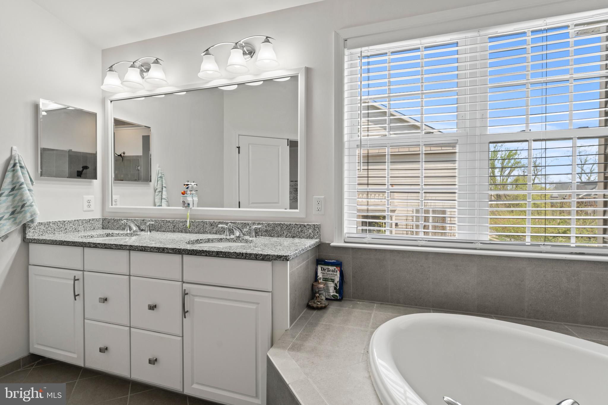 MARLBORO RIDGE MEADOWS - Residential