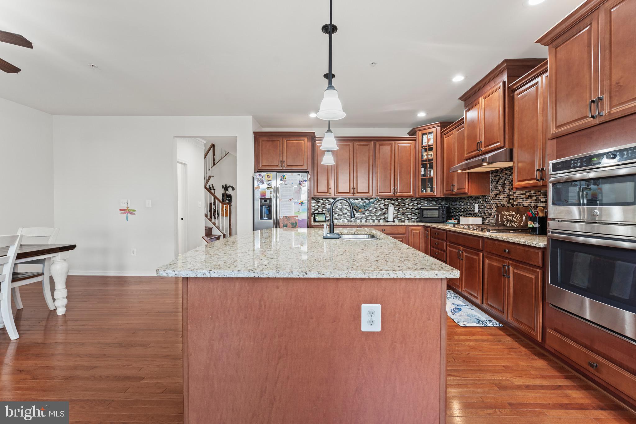 MARLBORO RIDGE MEADOWS - Residential