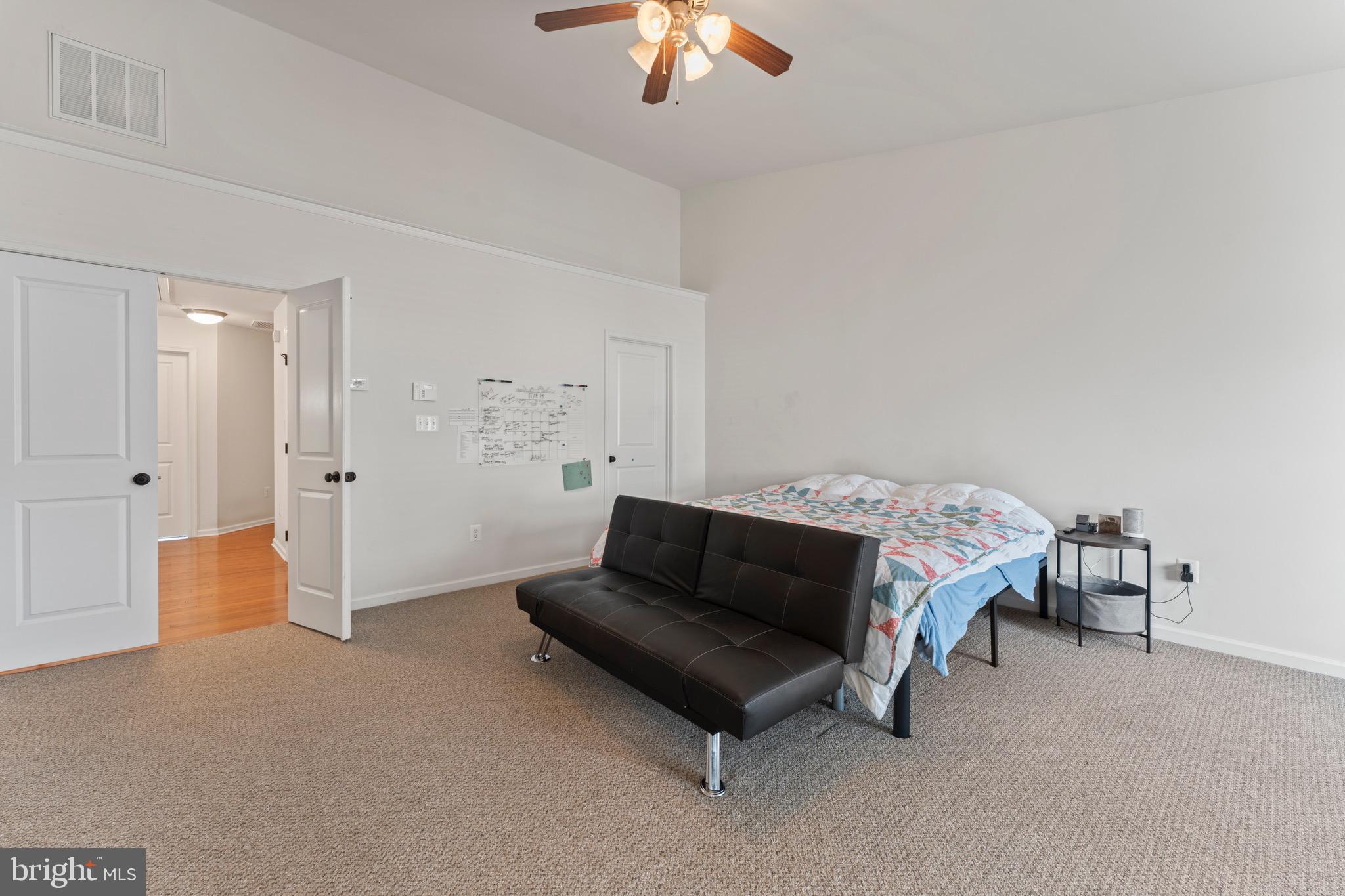 MARLBORO RIDGE MEADOWS - Residential