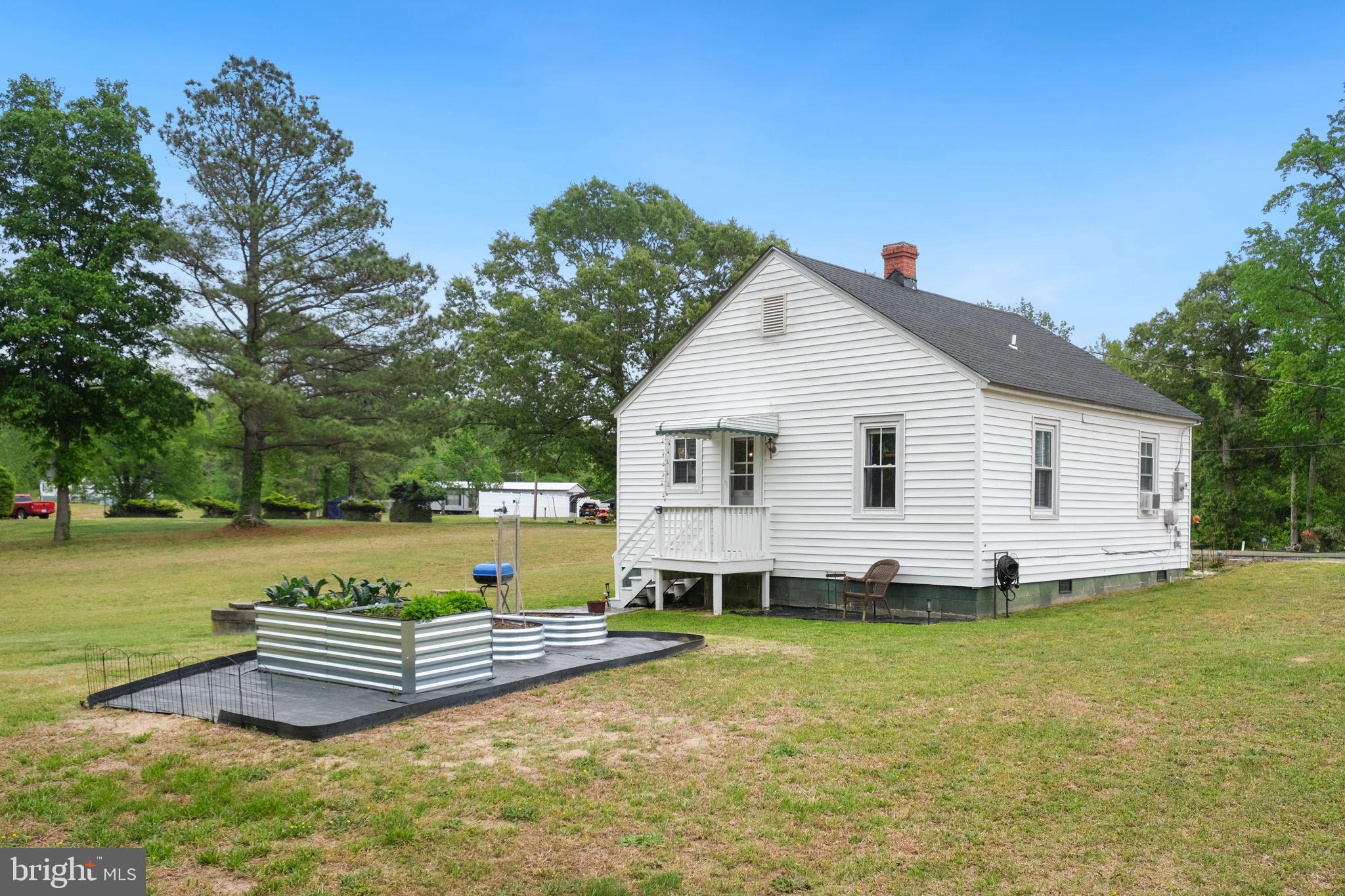 1253 MULBERRY RD