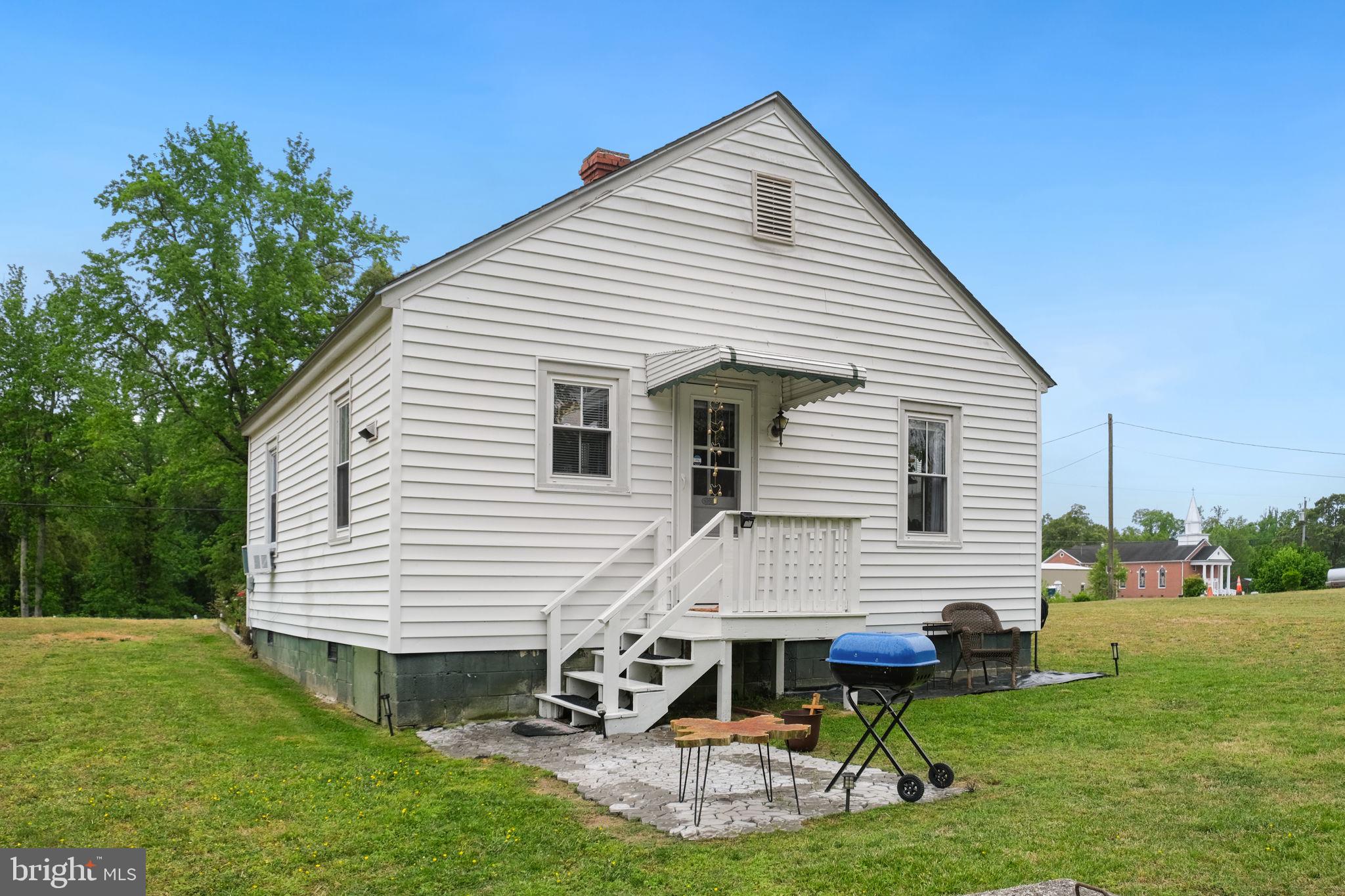 1253 MULBERRY RD