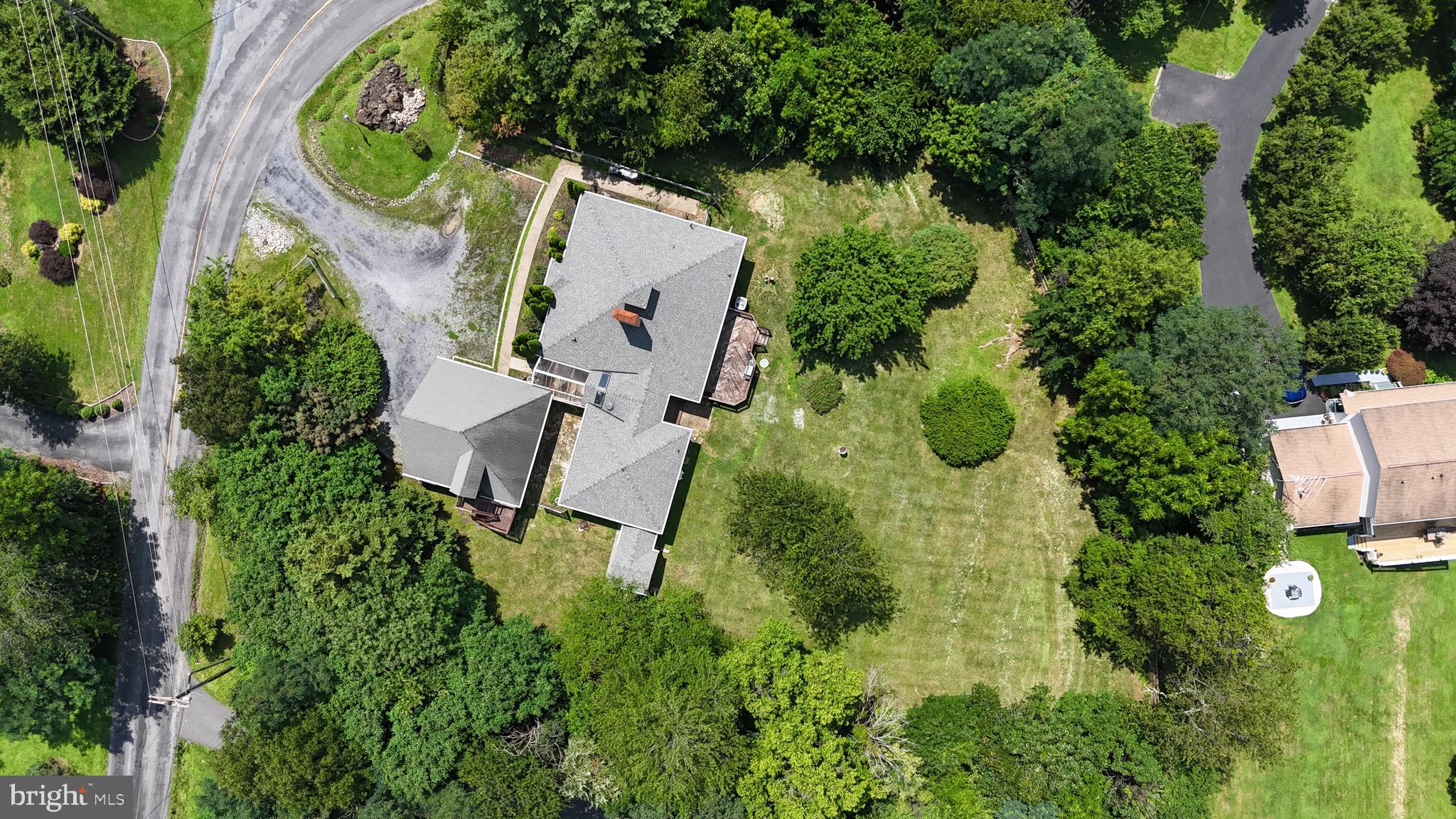 393 HIGH KNOB ROAD