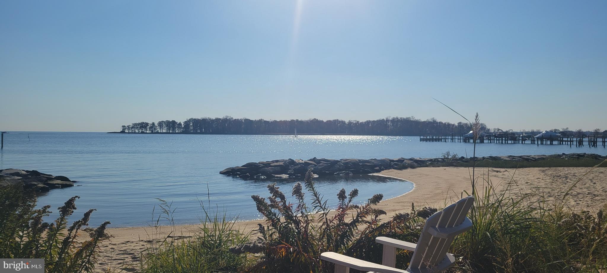 ARUNDEL ON THE BAY - Residential