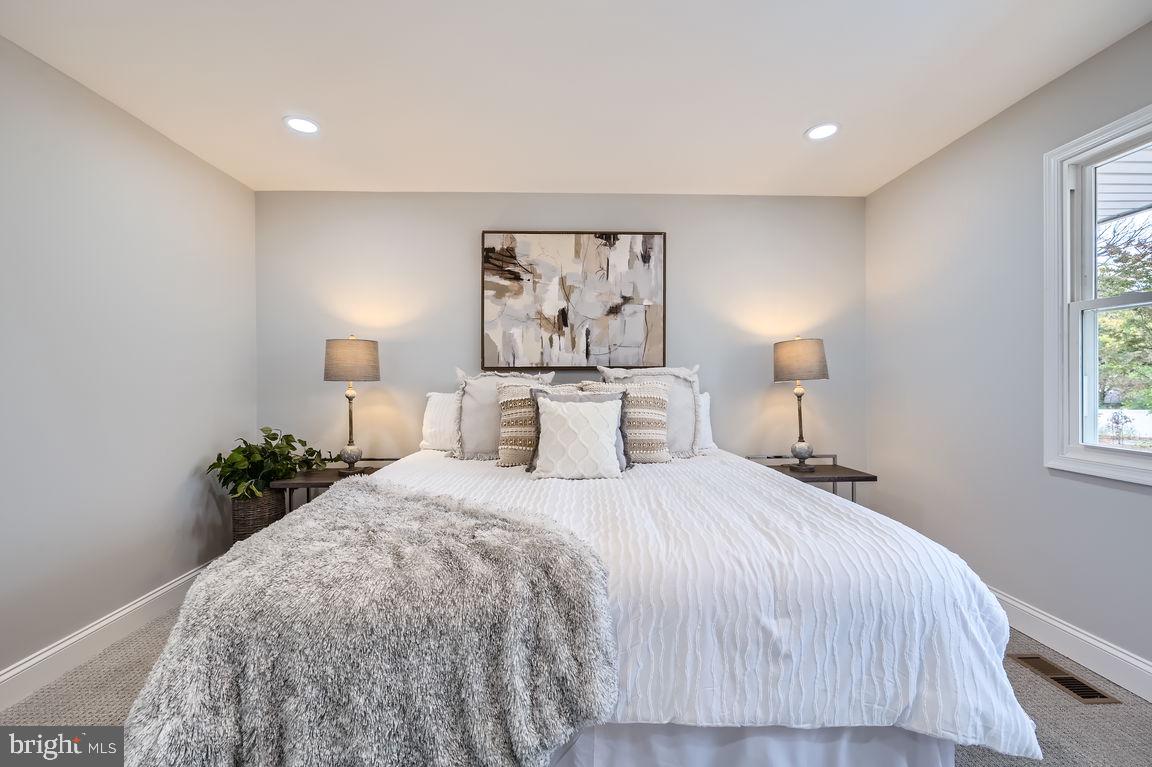 ARUNDEL ON THE BAY - Residential