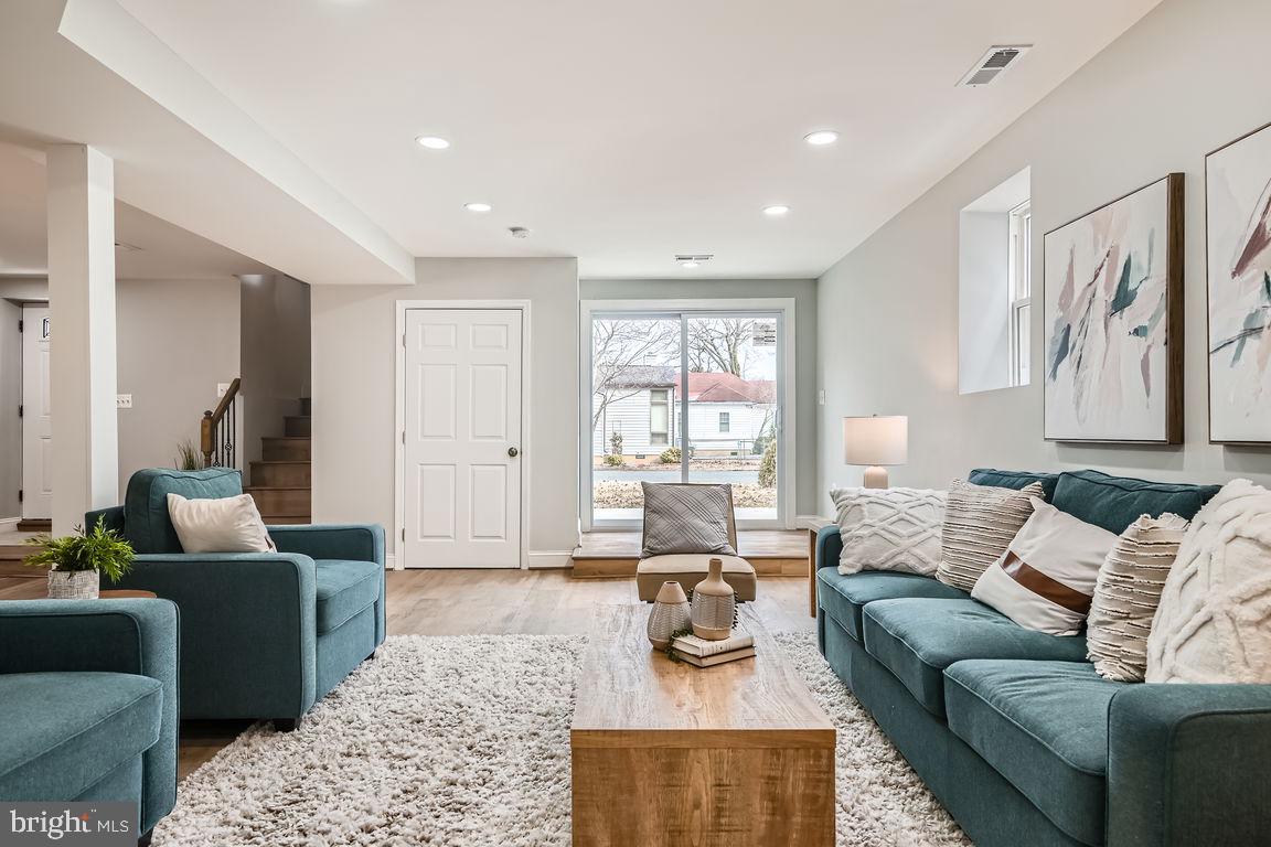 ARUNDEL ON THE BAY - Residential
