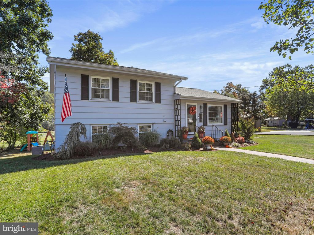 Photo of 15708 Downing Street SW, CRESAPTOWN, MD 21502 (MLS # MDAL2013034)