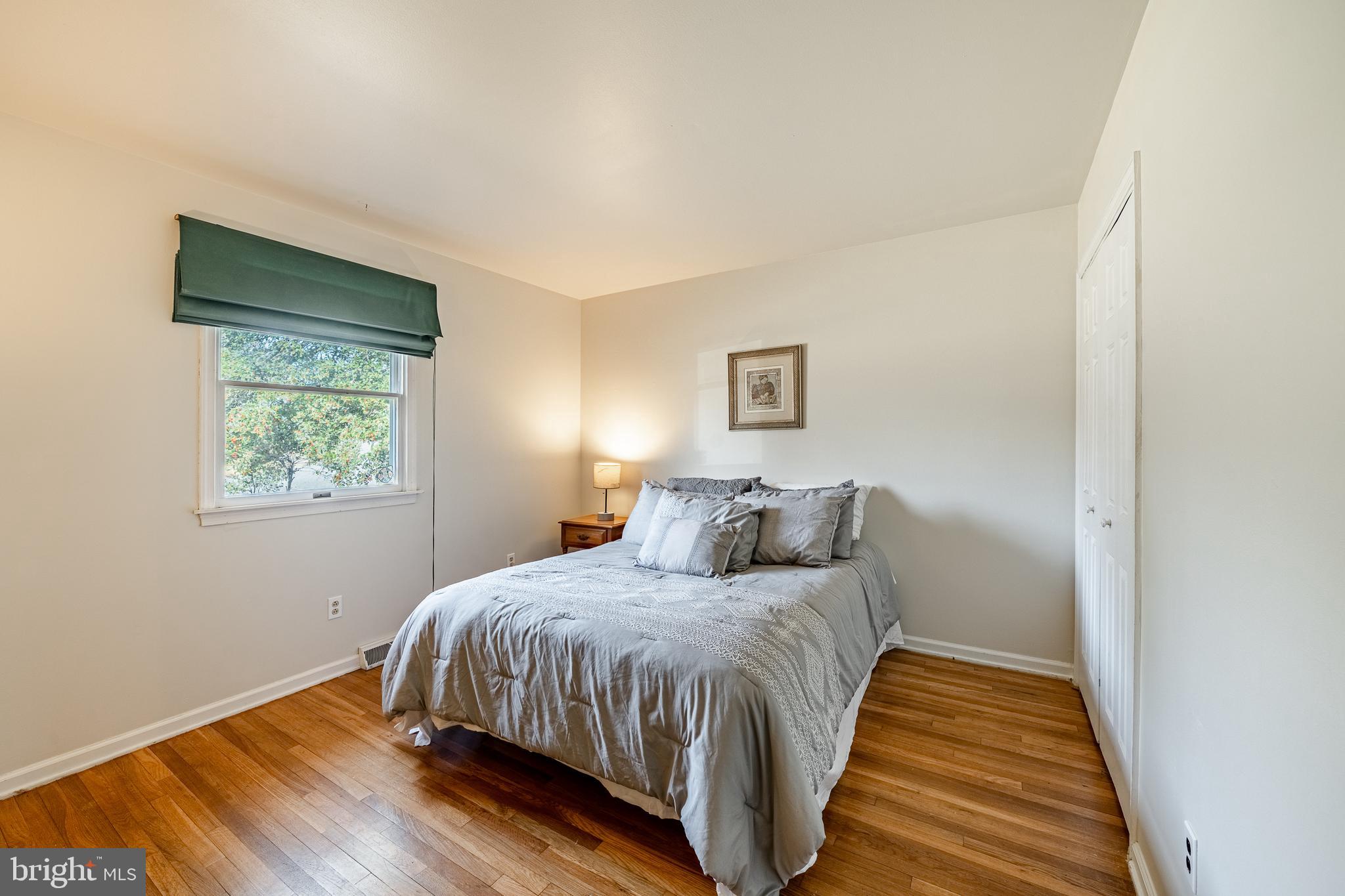 MEETING HOUSE HILL - Residential