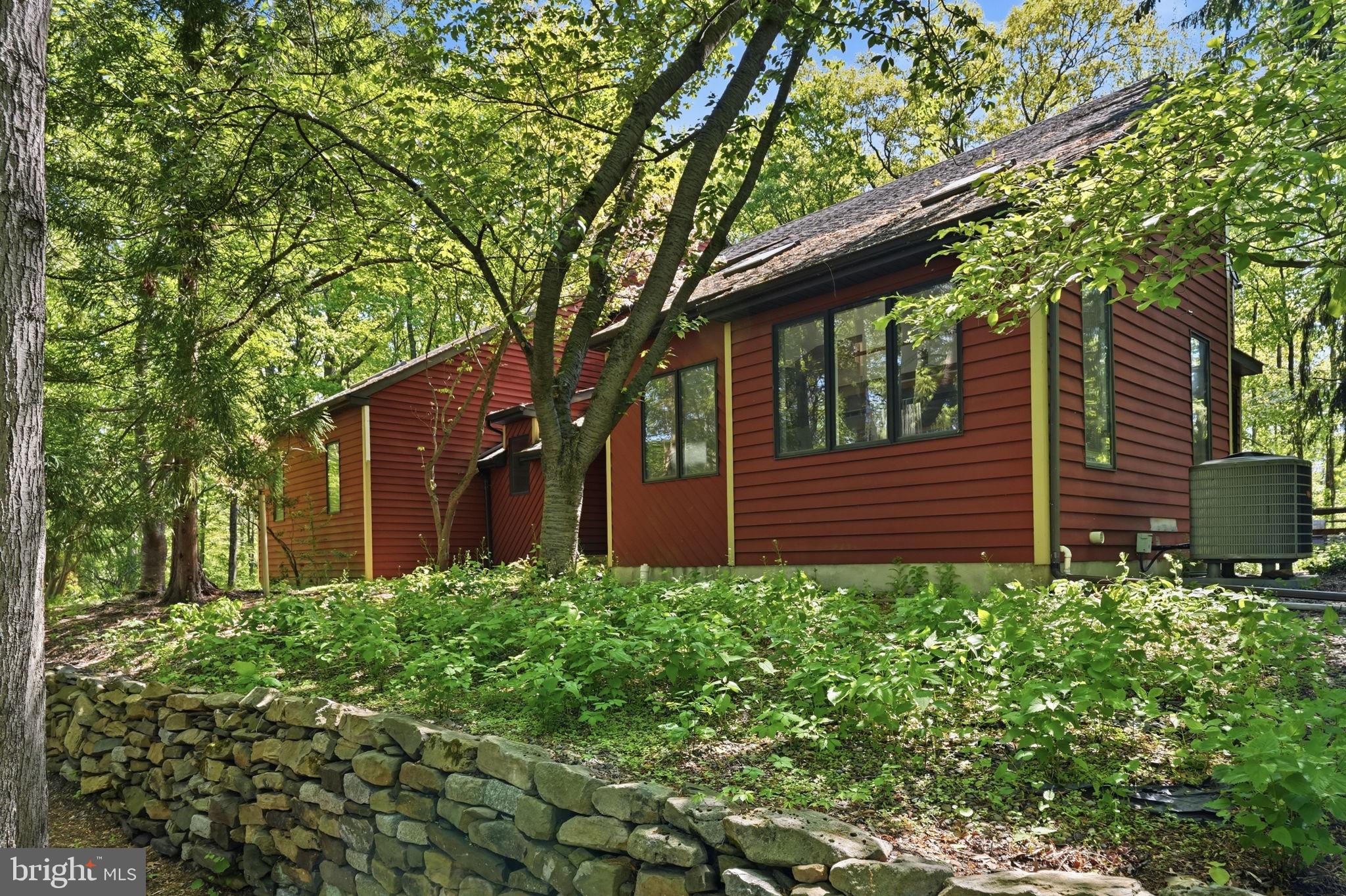 Photo 1 of 42 — 1 TURNBERRY WAY, NEW HOPE, PA 18938