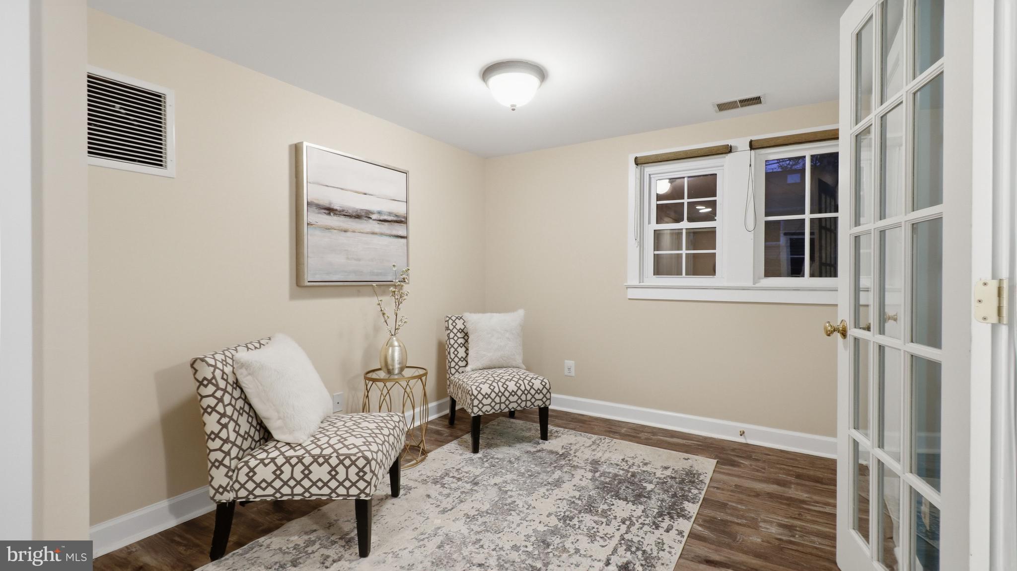 TAKOMA PARK - Residential