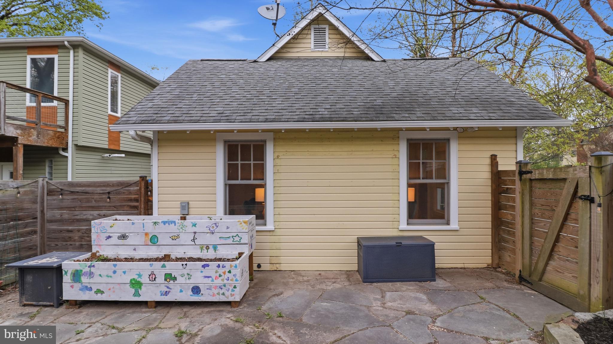 TAKOMA PARK - Residential