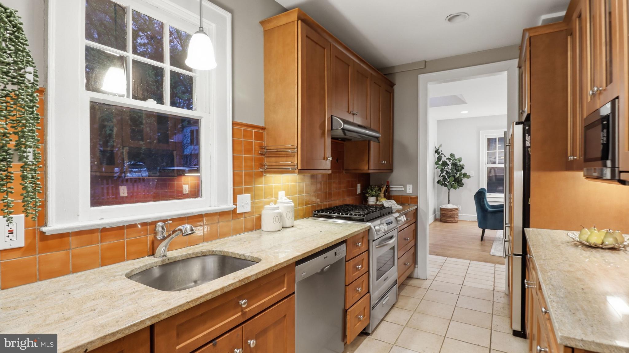 TAKOMA PARK - Residential