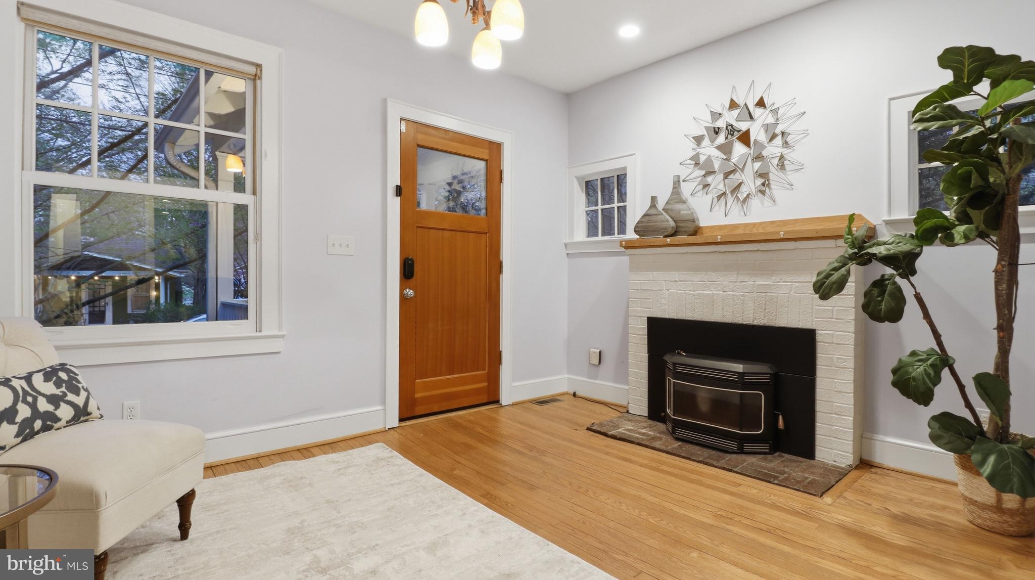 TAKOMA PARK - Residential