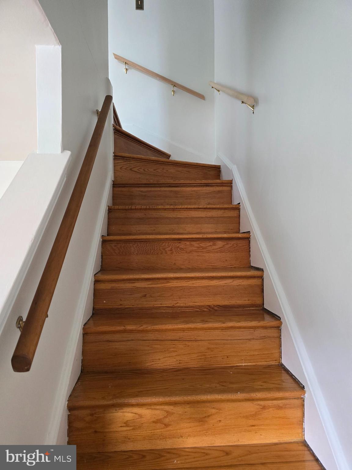 VIOLETVILLE - Residential Lease