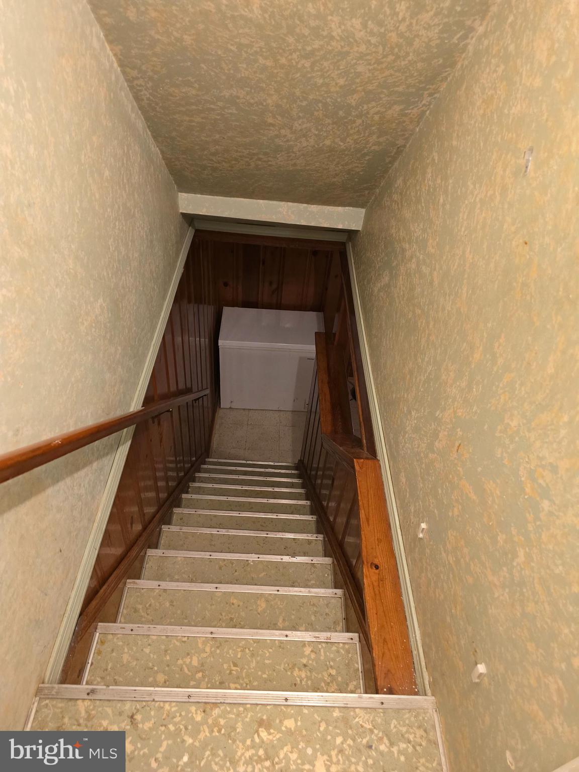 VIOLETVILLE - Residential Lease