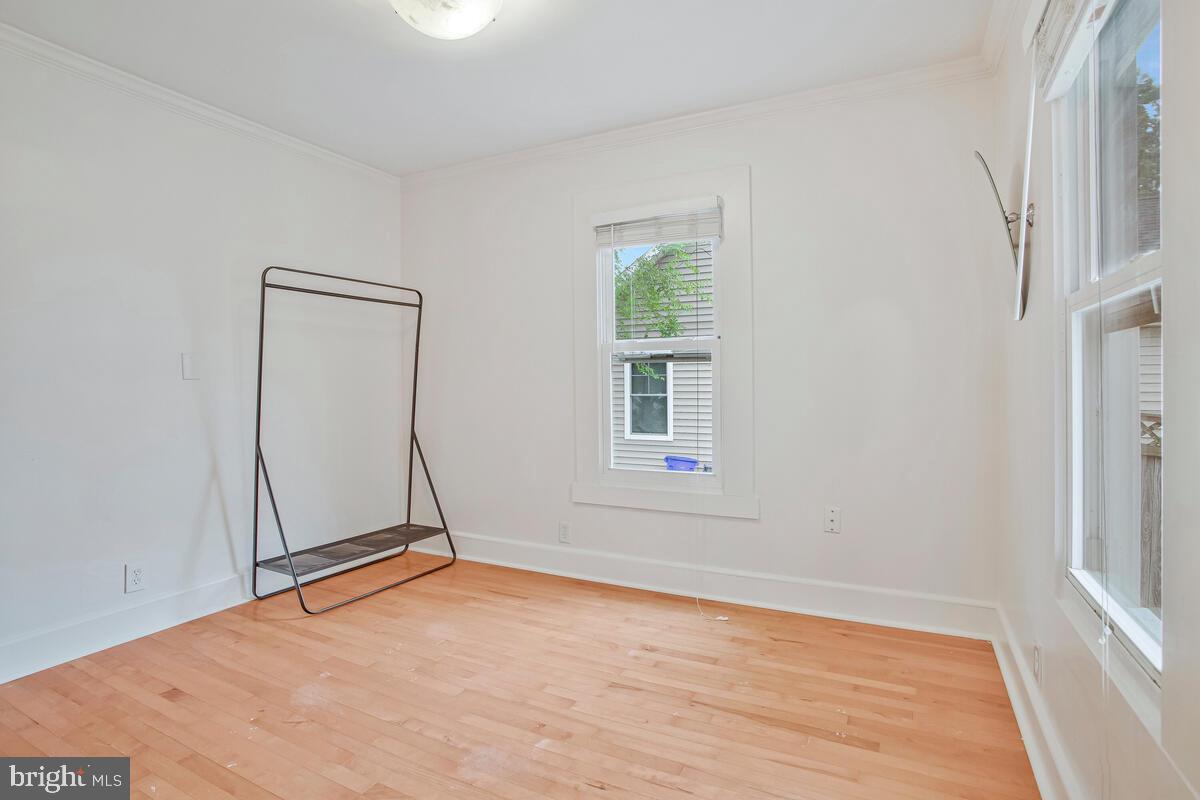 EASTPORT - Residential Lease