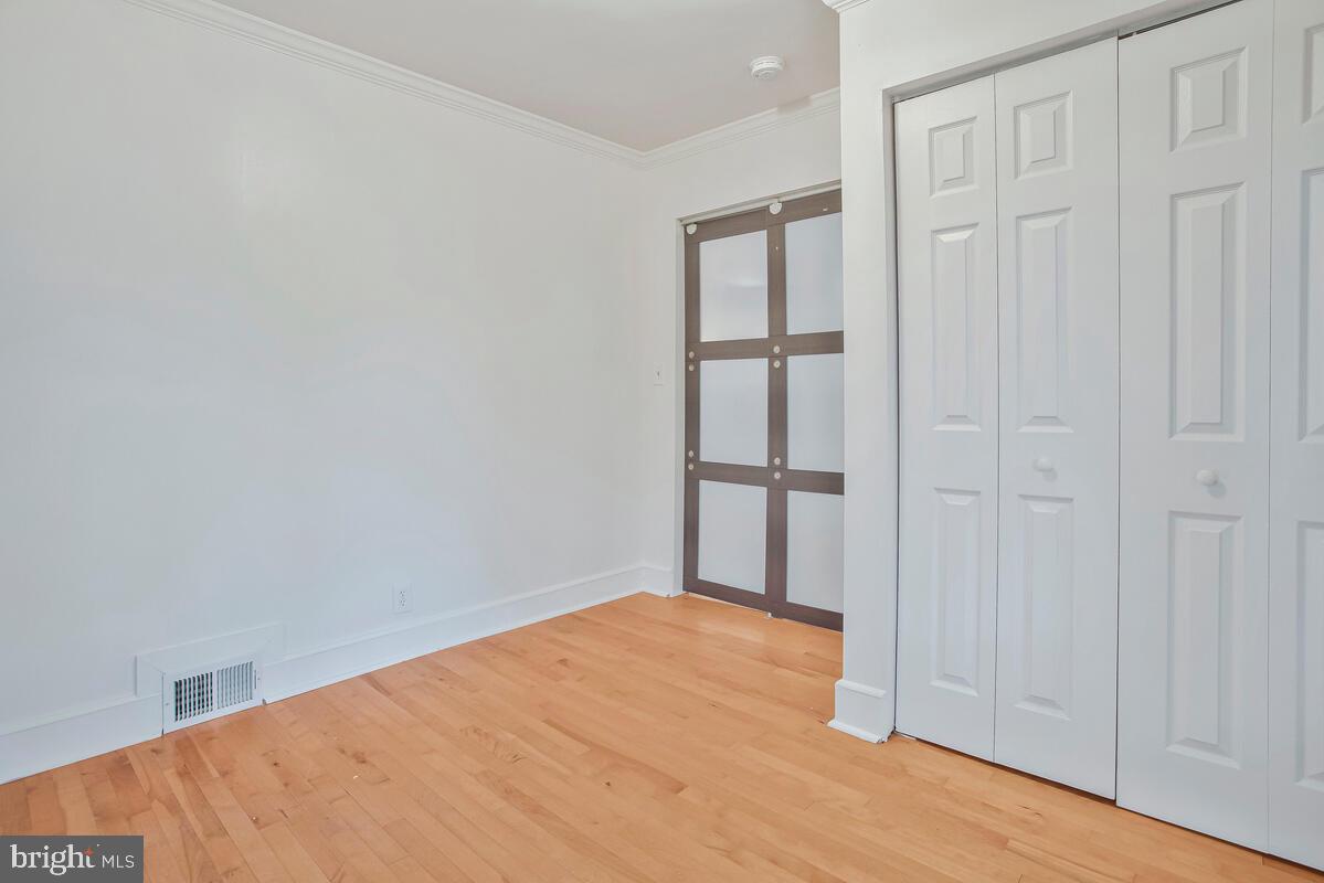EASTPORT - Residential Lease