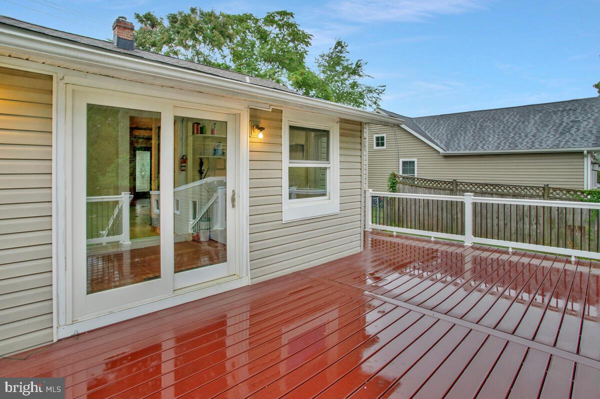 EASTPORT - Residential Lease