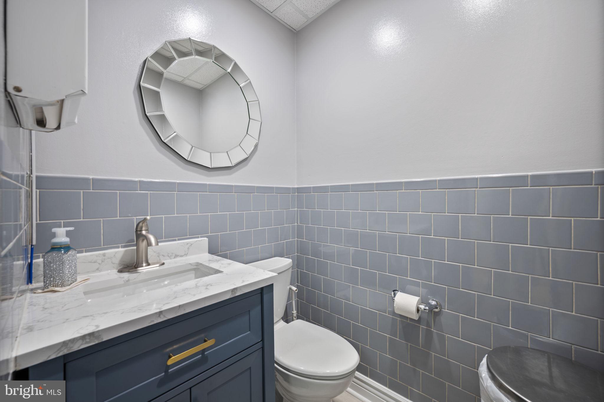 DOWNTOWN - Commercial Sale