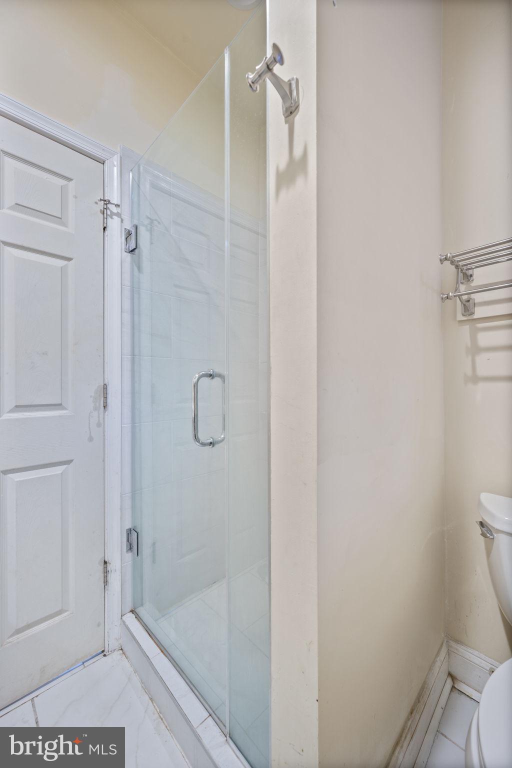 DOWNTOWN - Commercial Sale