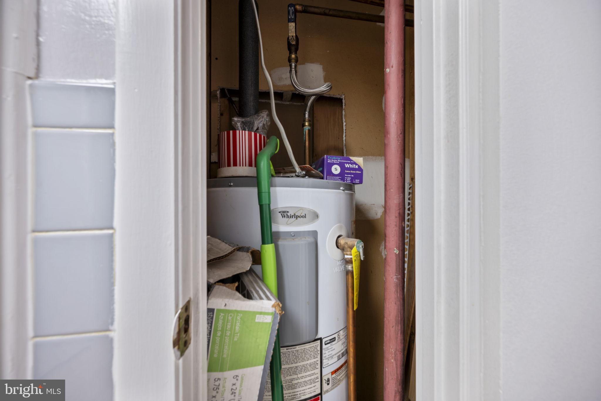 DOWNTOWN - Commercial Sale