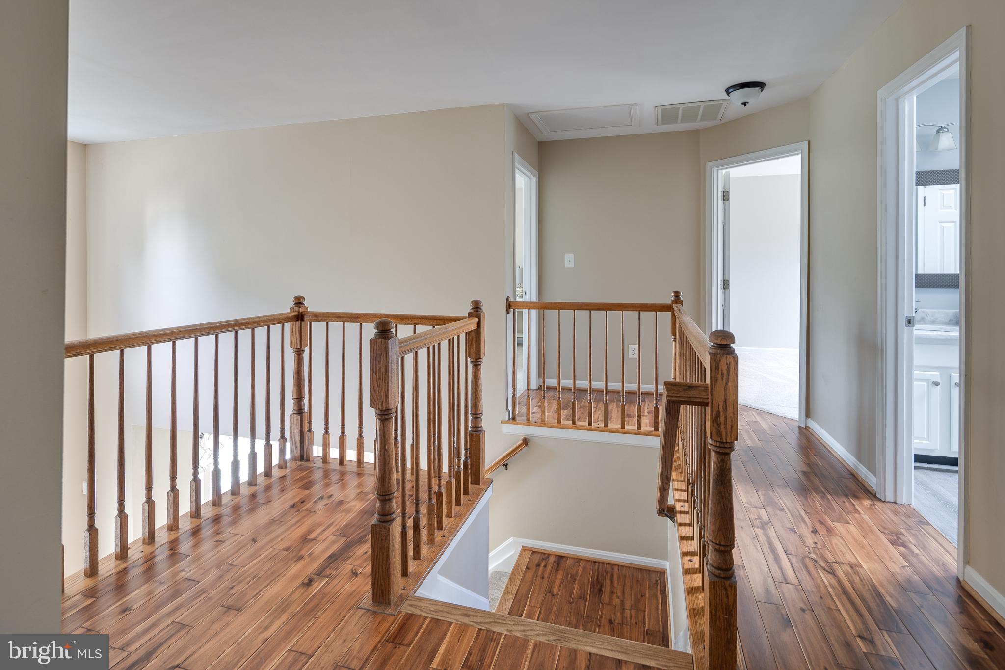 GREENHILL CROSSING - Residential