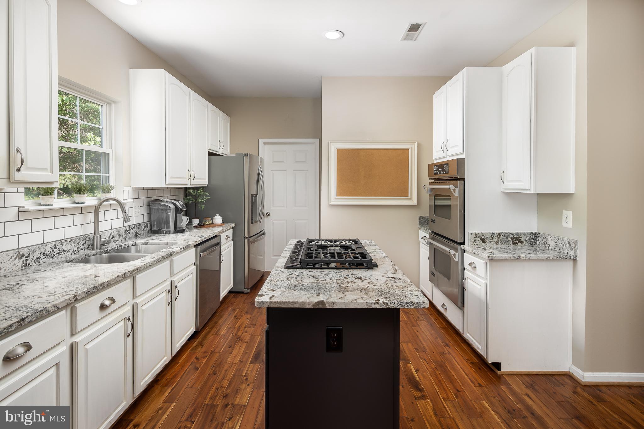 GREENHILL CROSSING - Residential