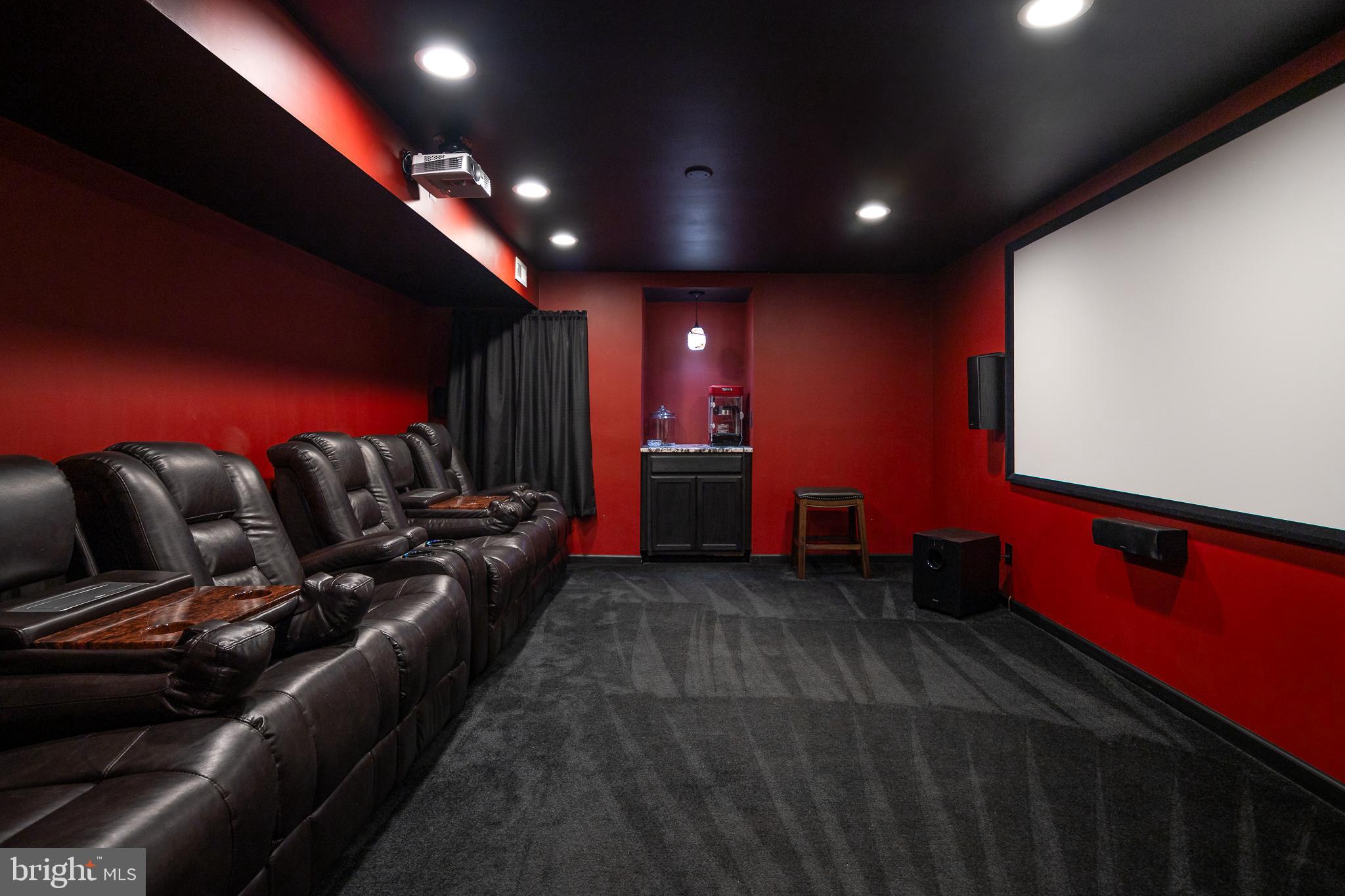 GREENHILL CROSSING - Residential