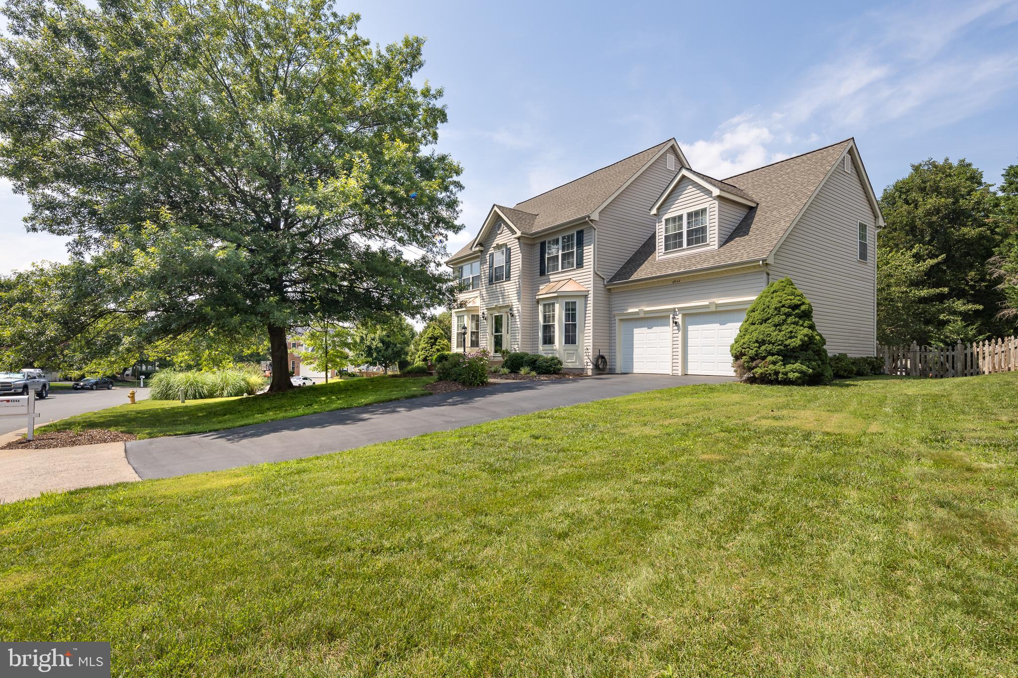 GREENHILL CROSSING - Residential