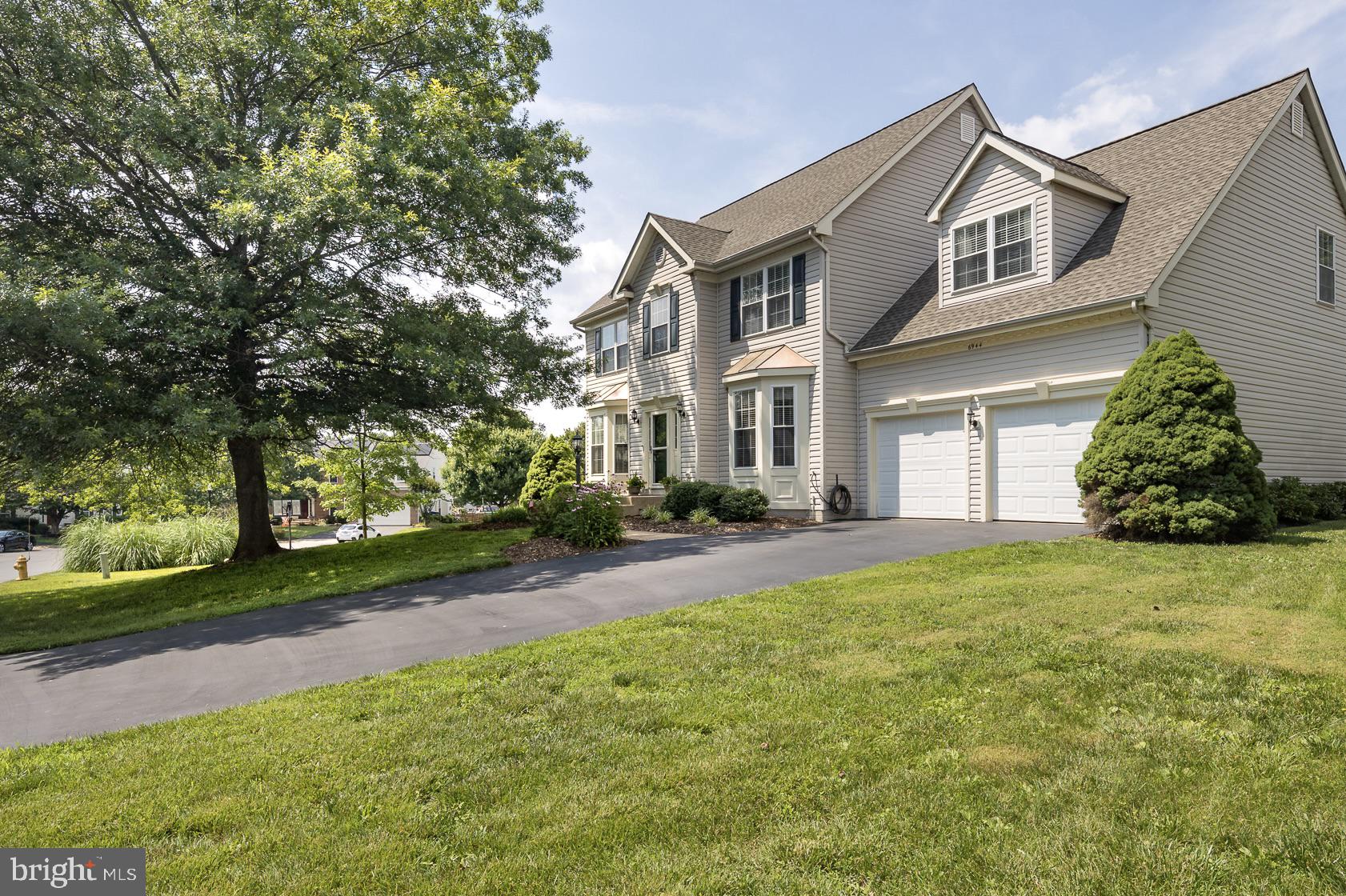 GREENHILL CROSSING - Residential