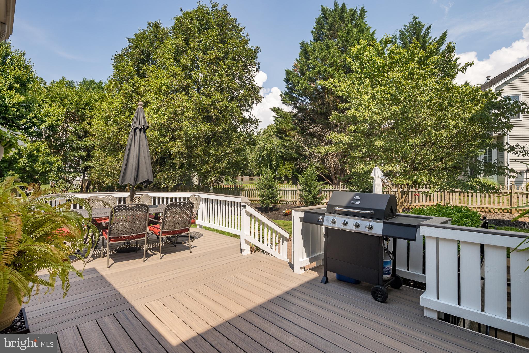 GREENHILL CROSSING - Residential