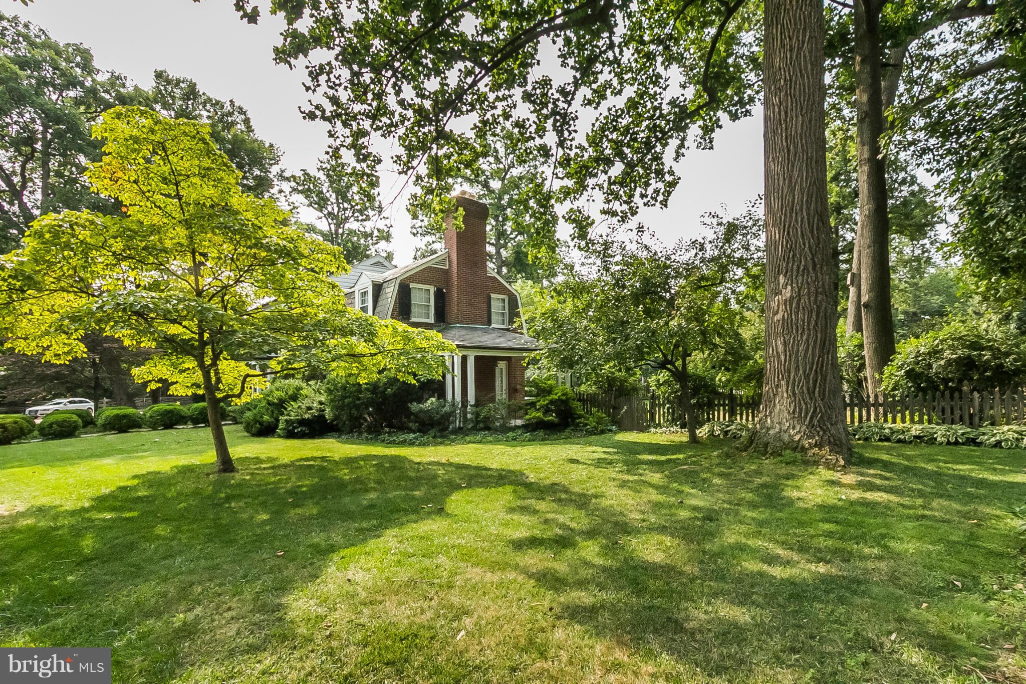 GREATER HOMELAND HISTORIC DISTRICT - Residential