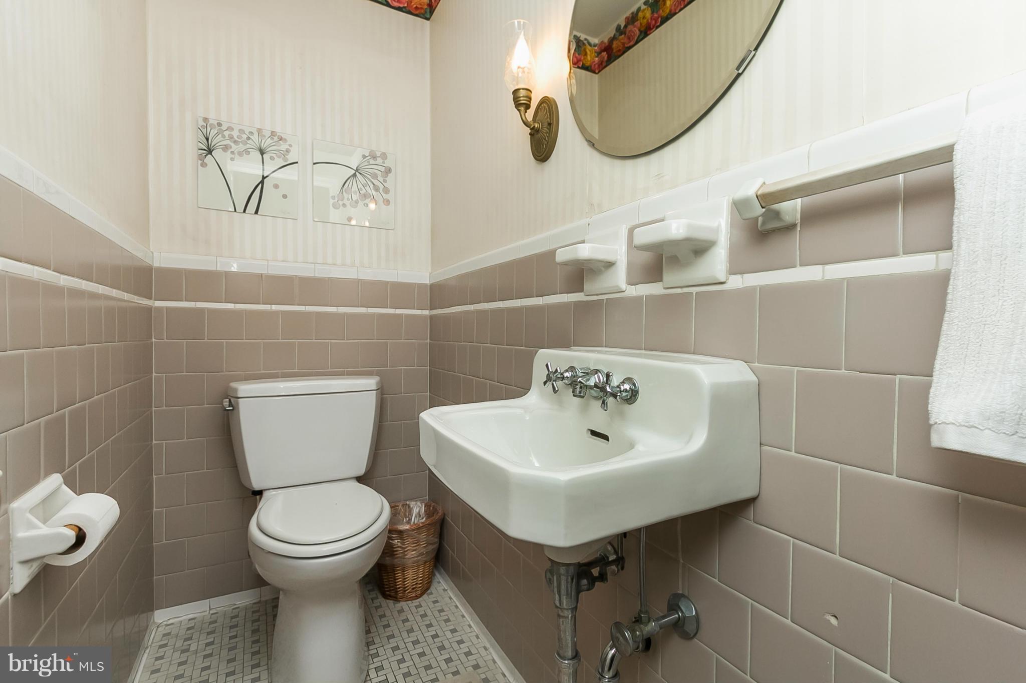 GREATER HOMELAND HISTORIC DISTRICT - Residential