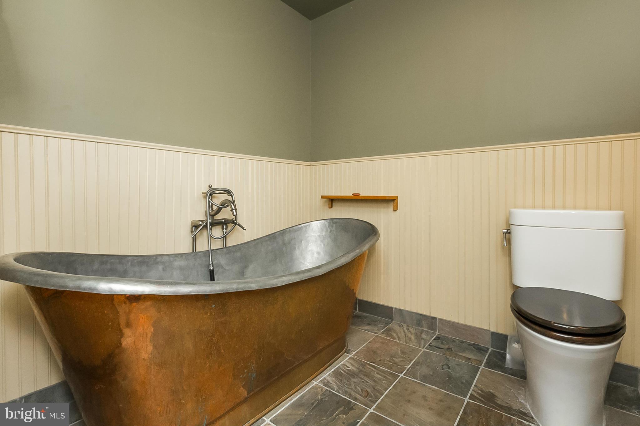 GREATER HOMELAND HISTORIC DISTRICT - Residential