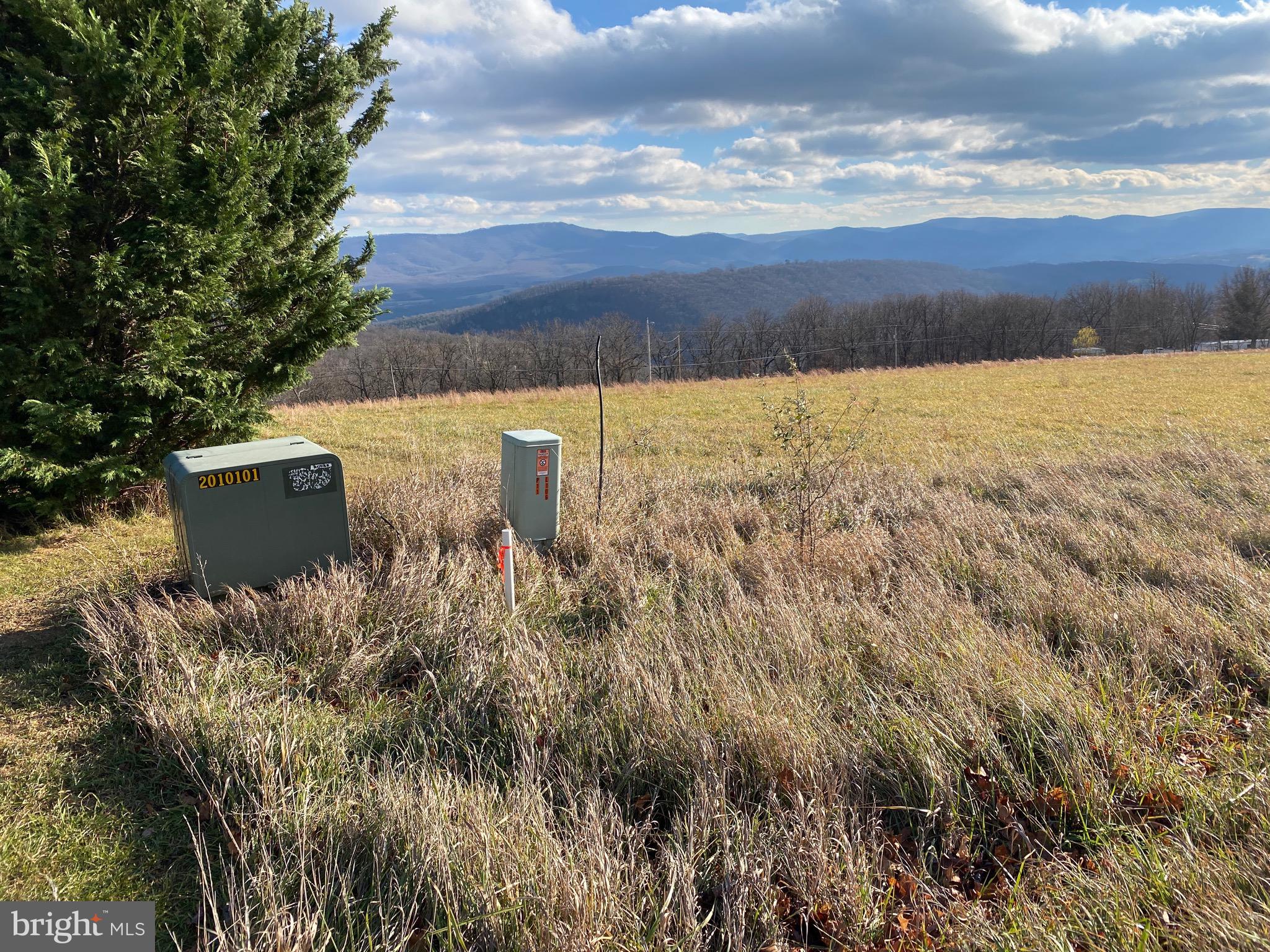 ORCHARD VIEW ESTATES - Land