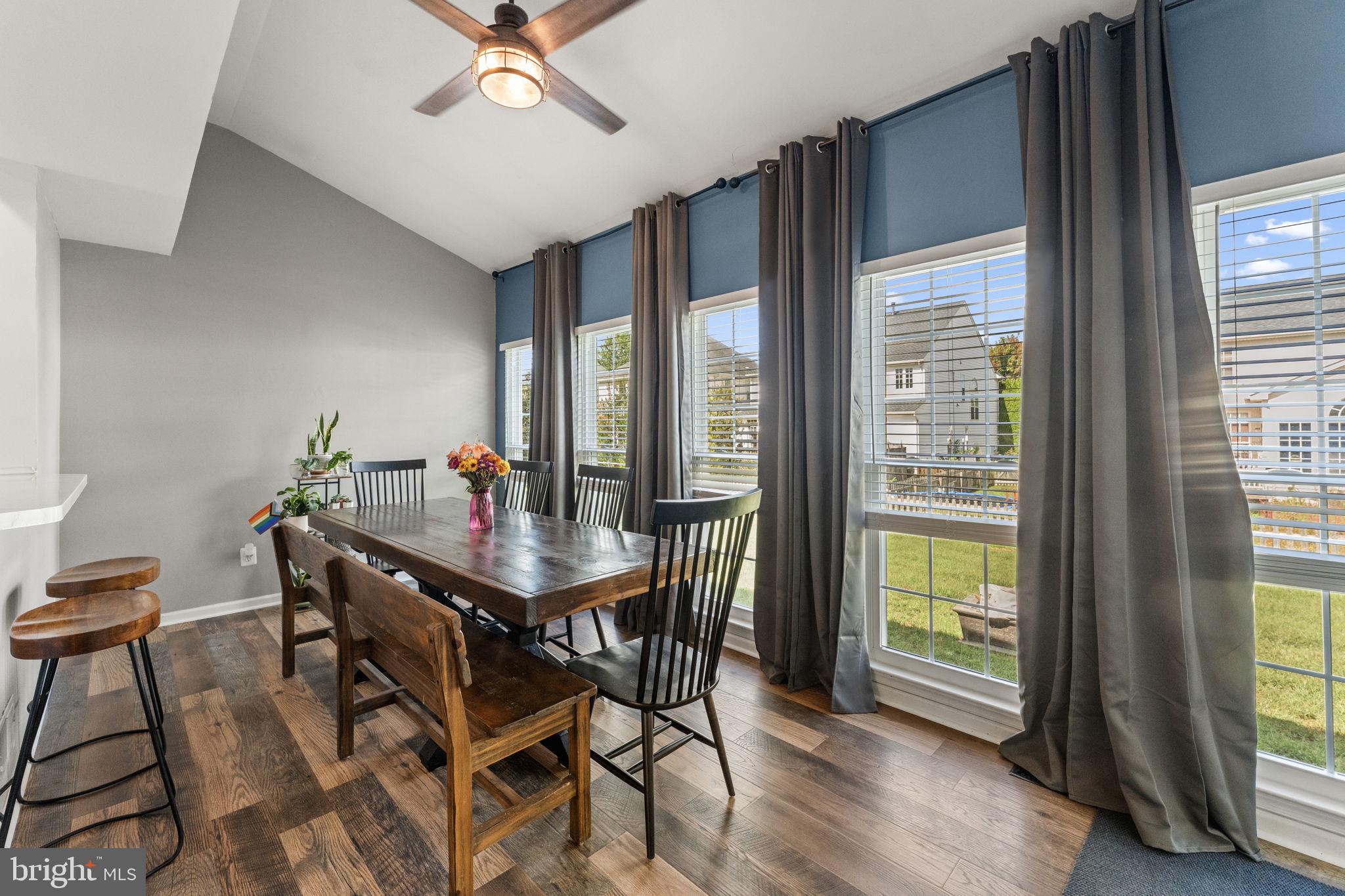 LEE'S PARKE - Residential