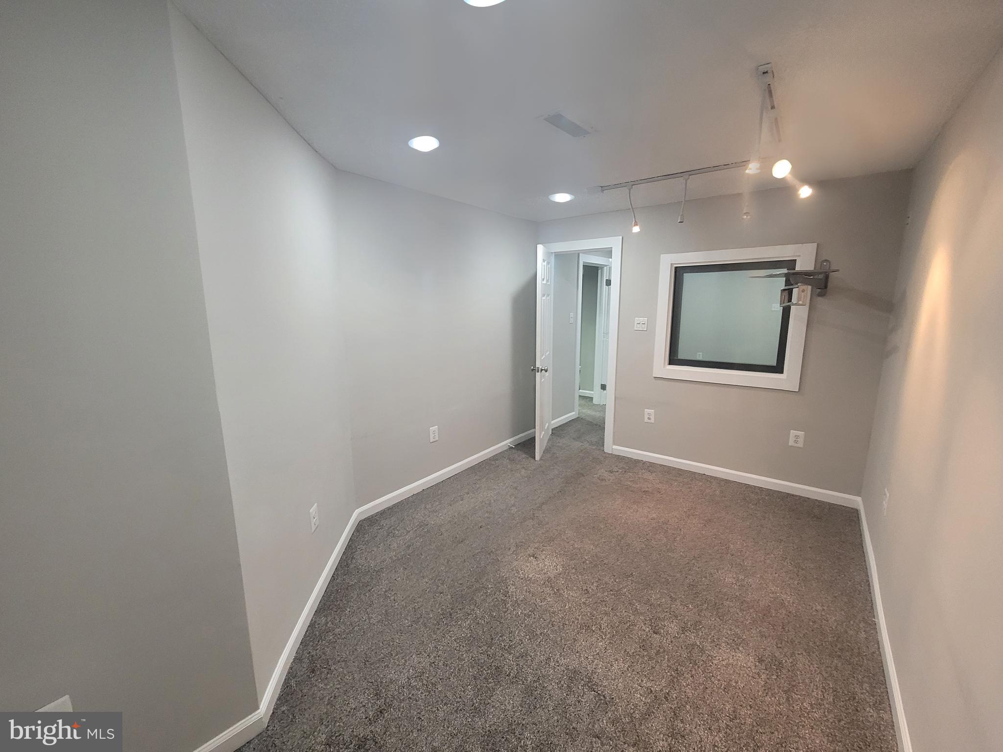 CAMDEN HILLS - Residential