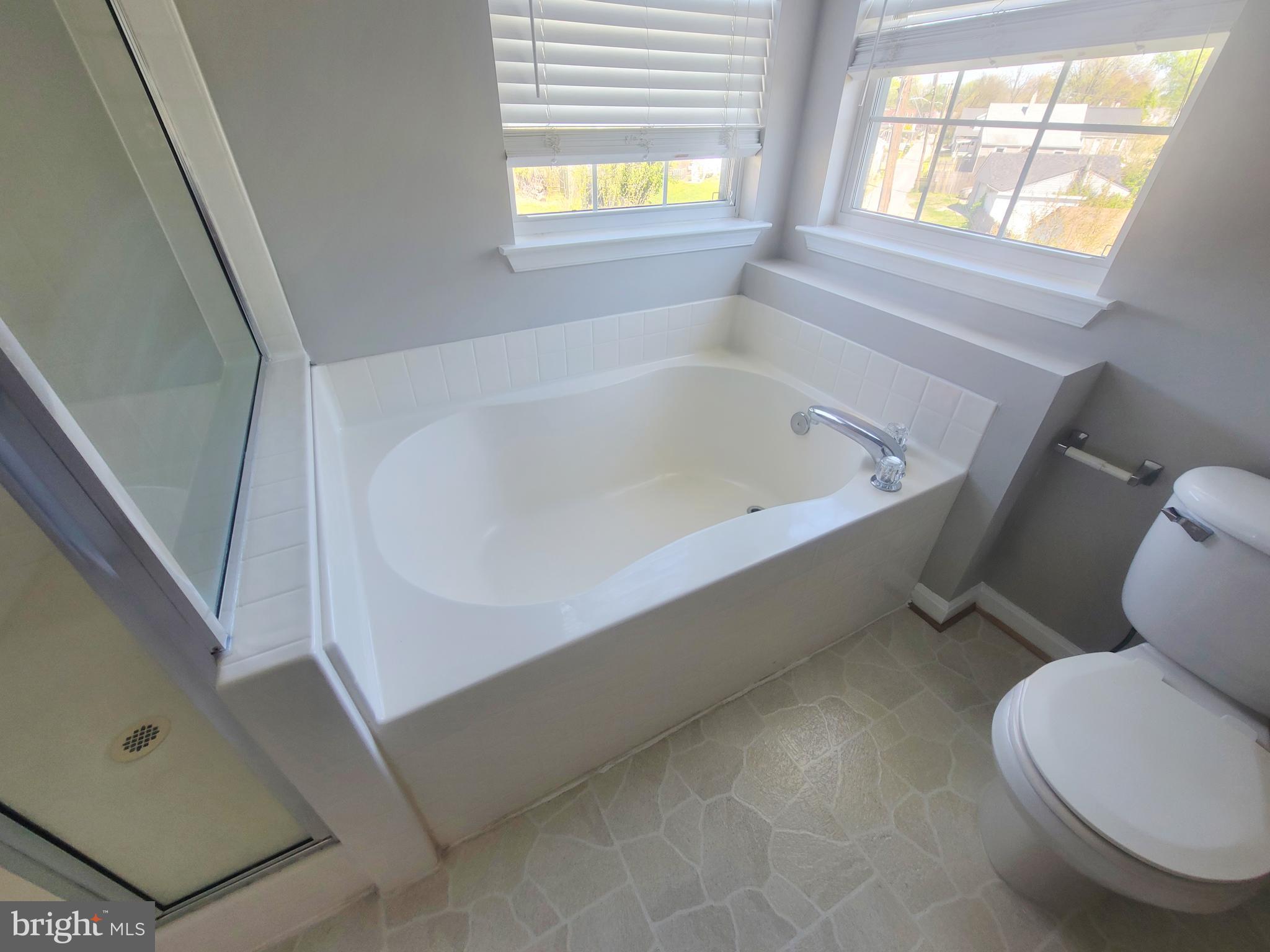 CAMDEN HILLS - Residential