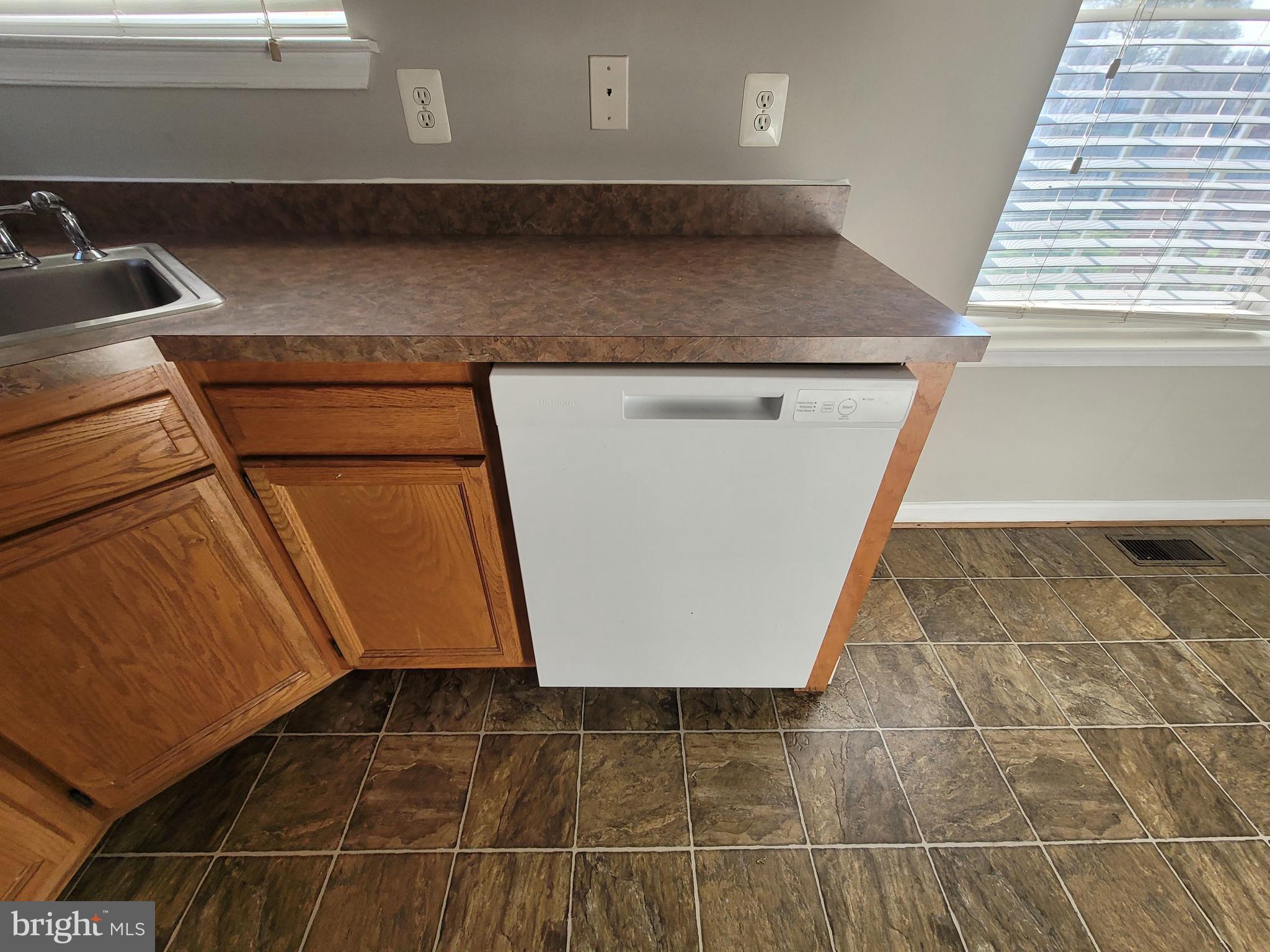 CAMDEN HILLS - Residential