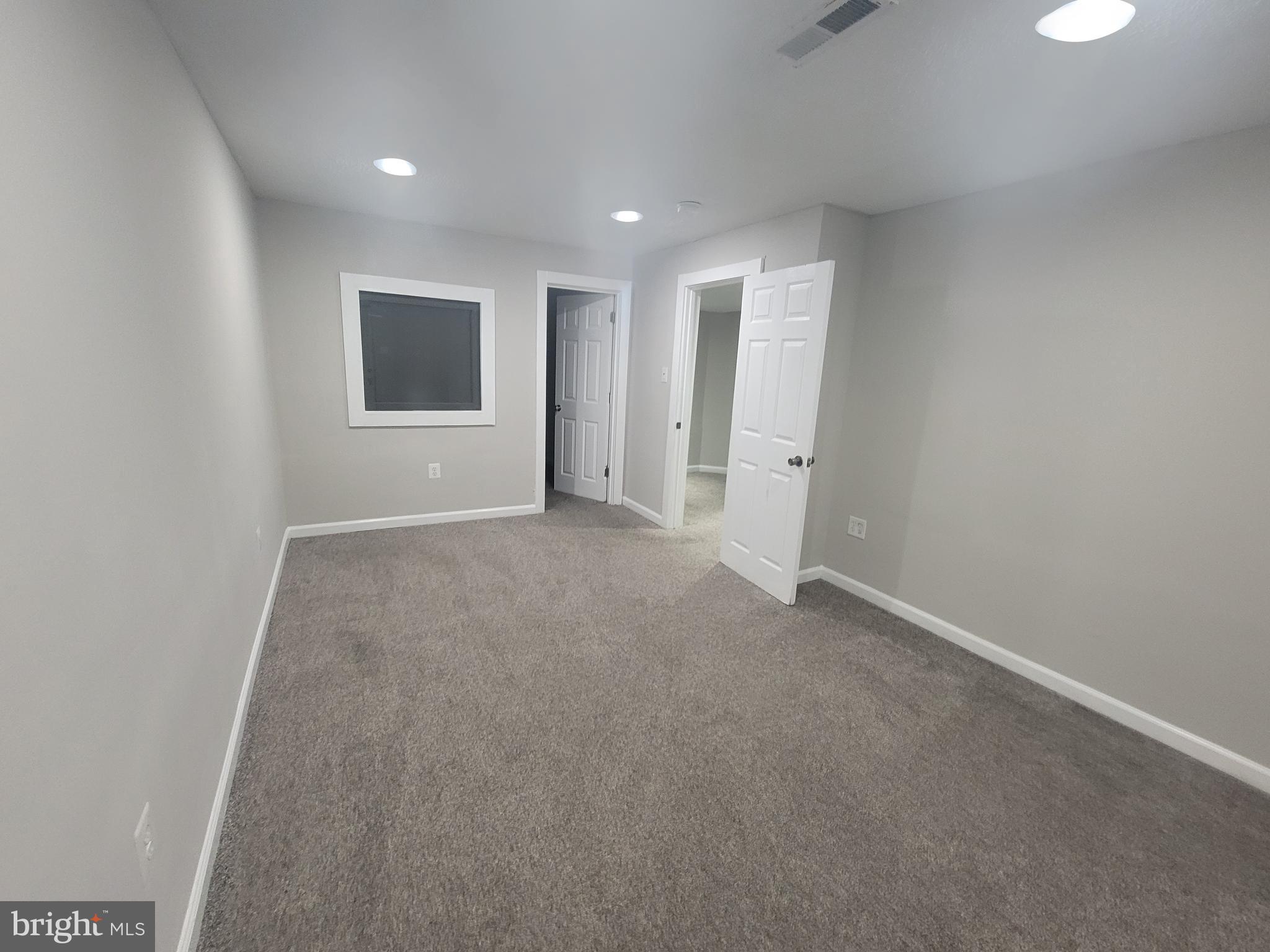 CAMDEN HILLS - Residential