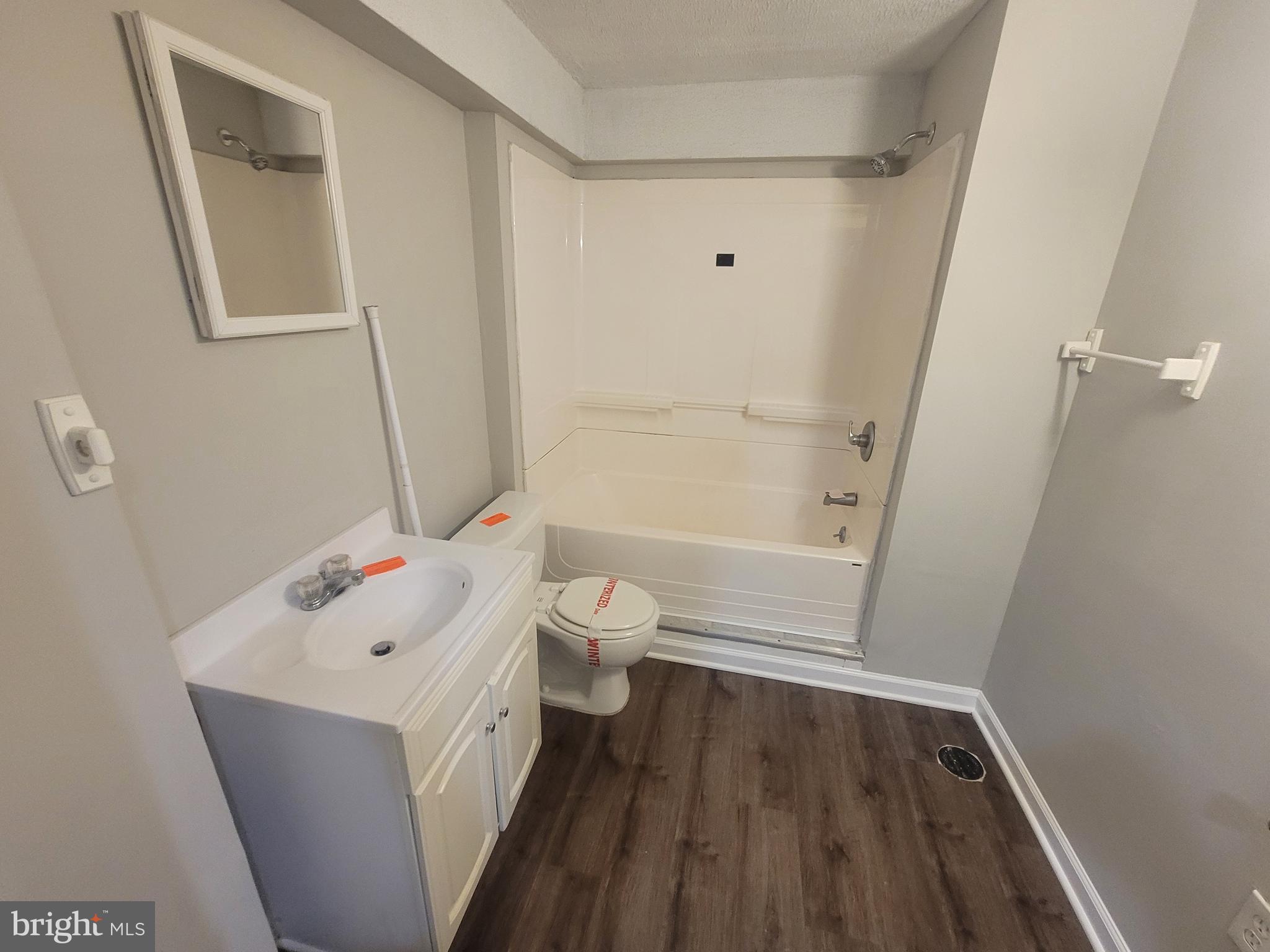 CAMDEN HILLS - Residential