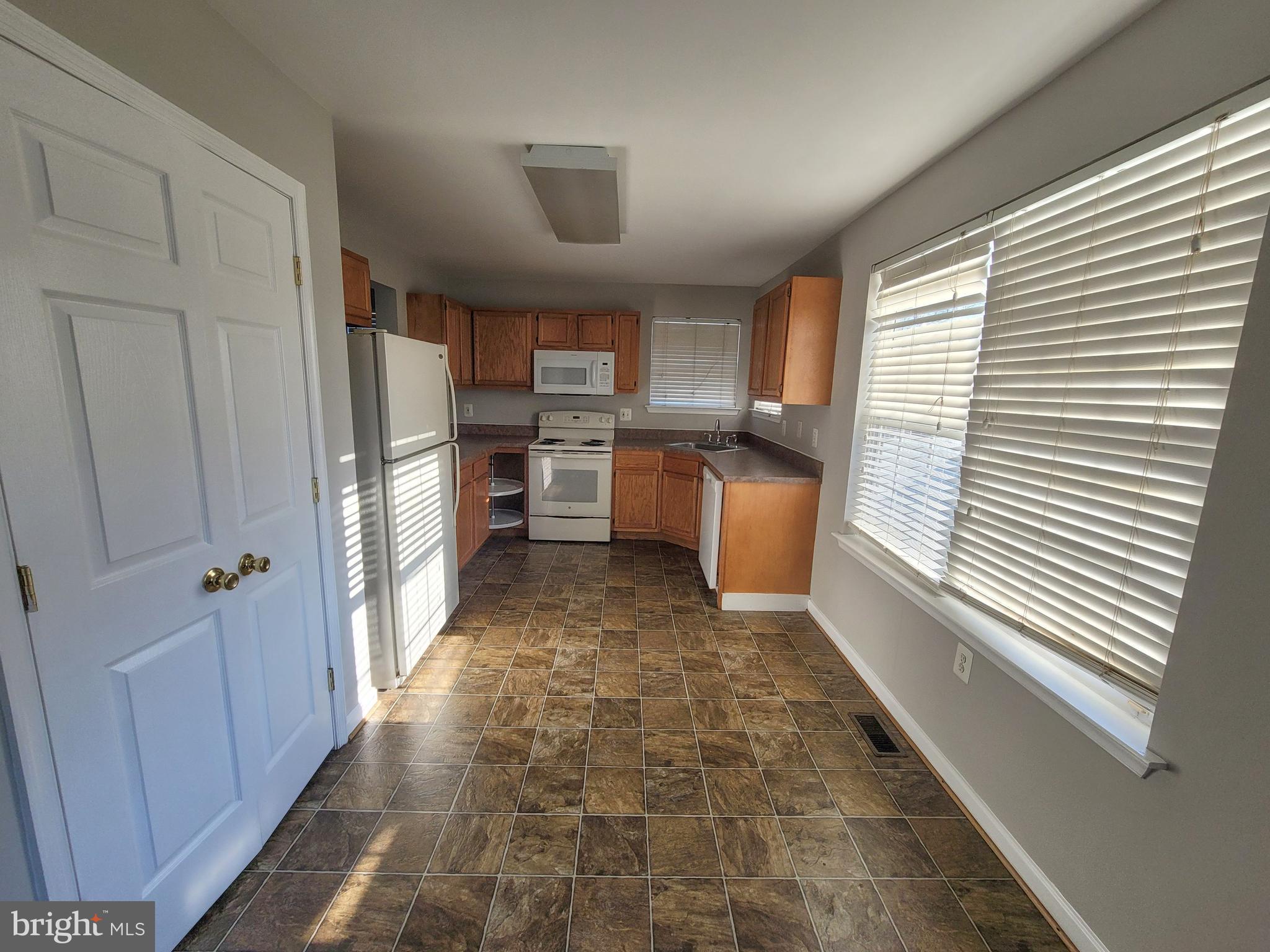 CAMDEN HILLS - Residential