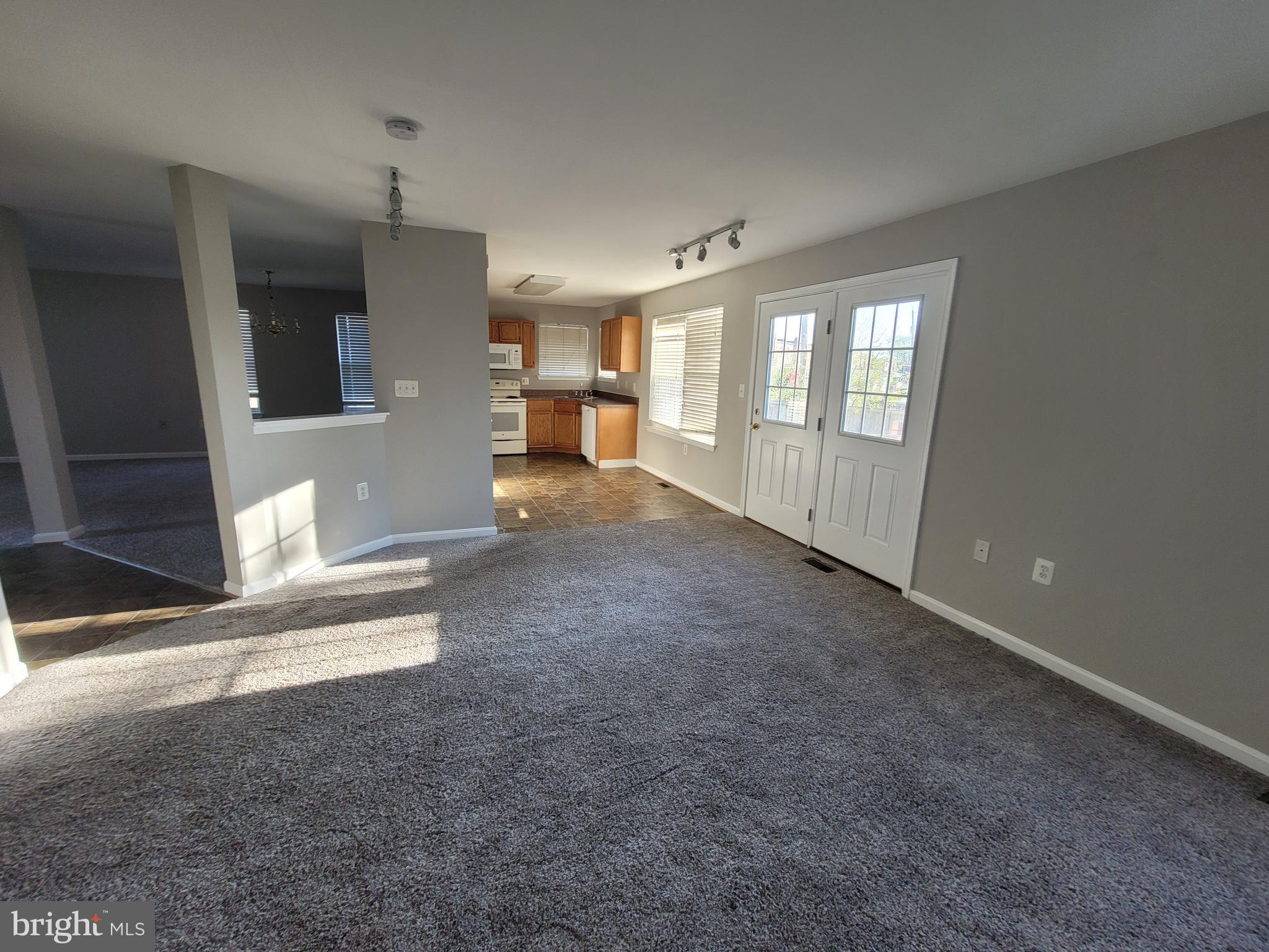 CAMDEN HILLS - Residential