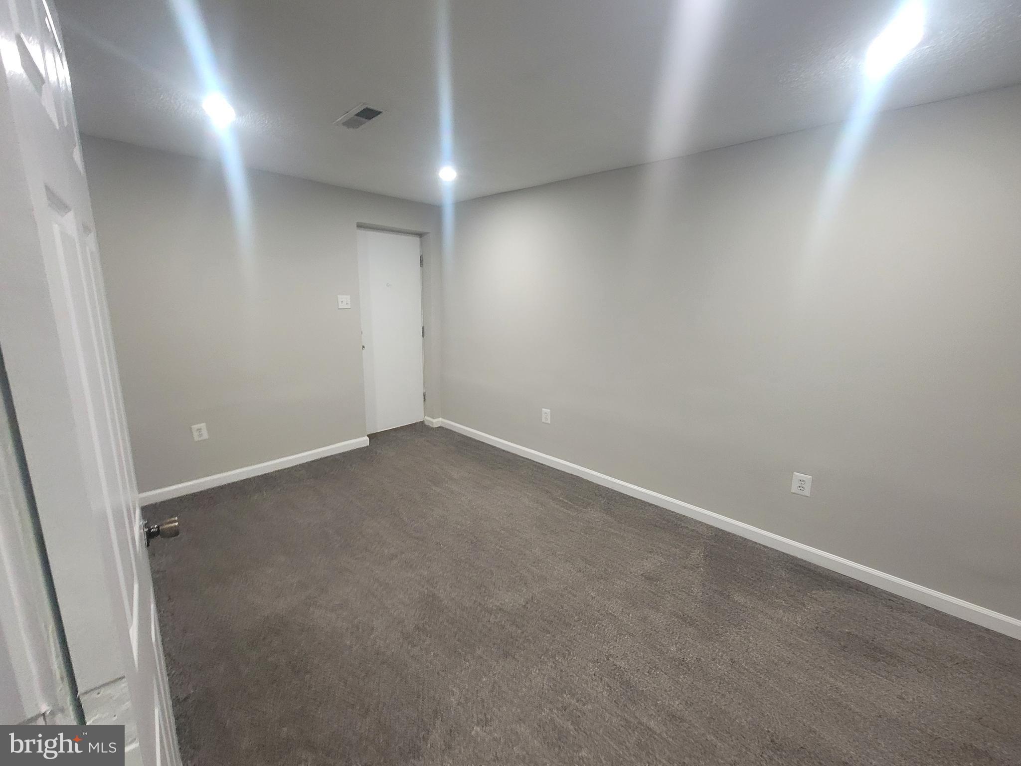 CAMDEN HILLS - Residential