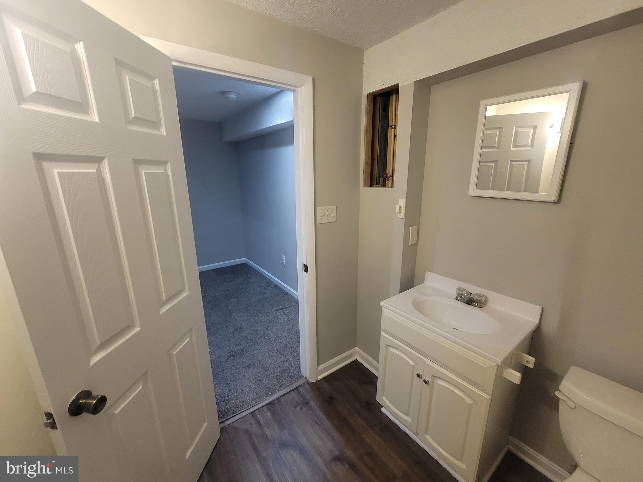 CAMDEN HILLS - Residential