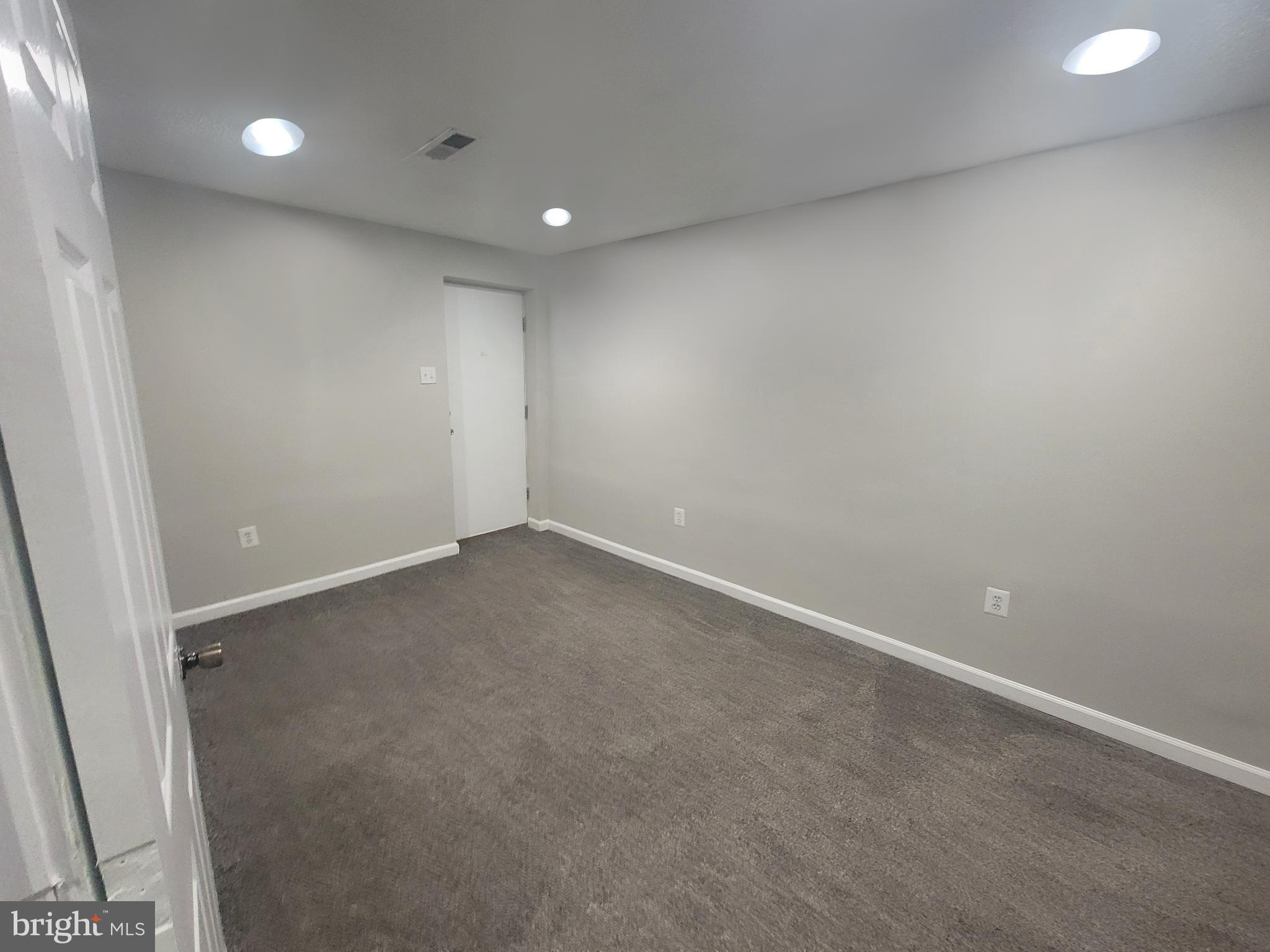 CAMDEN HILLS - Residential